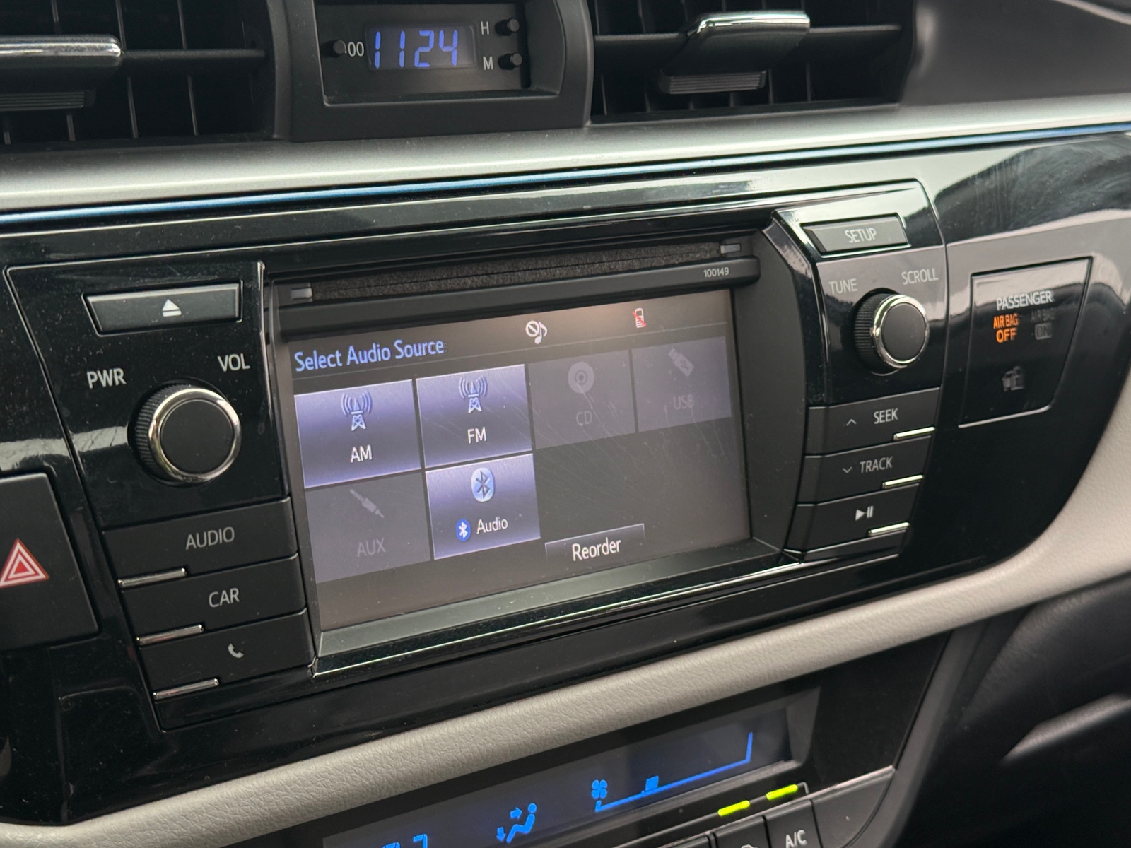 Thumbnail: 2014 Toyota Corolla - 4