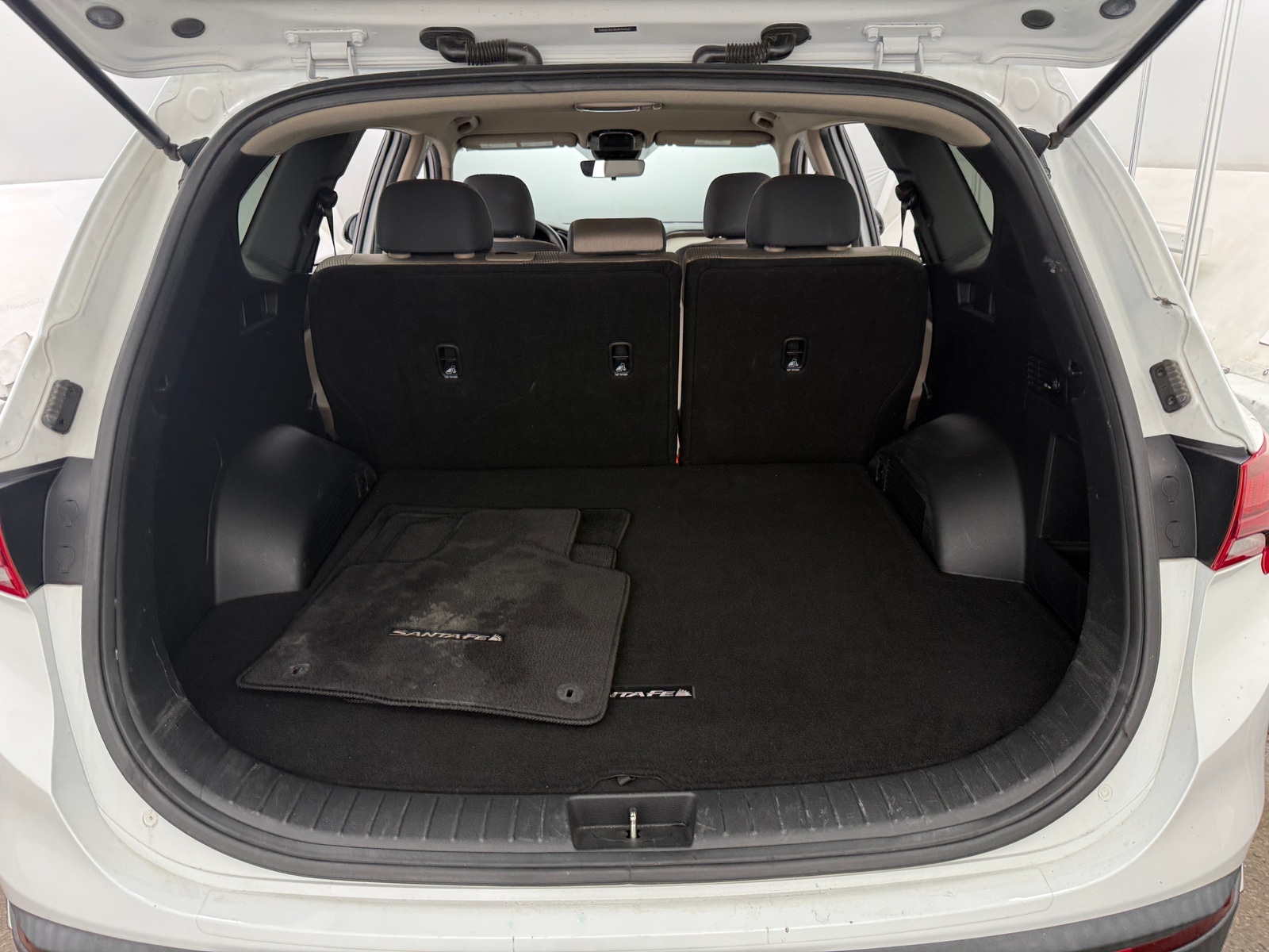 Thumbnail: 2021 Hyundai Santa Fe - 7