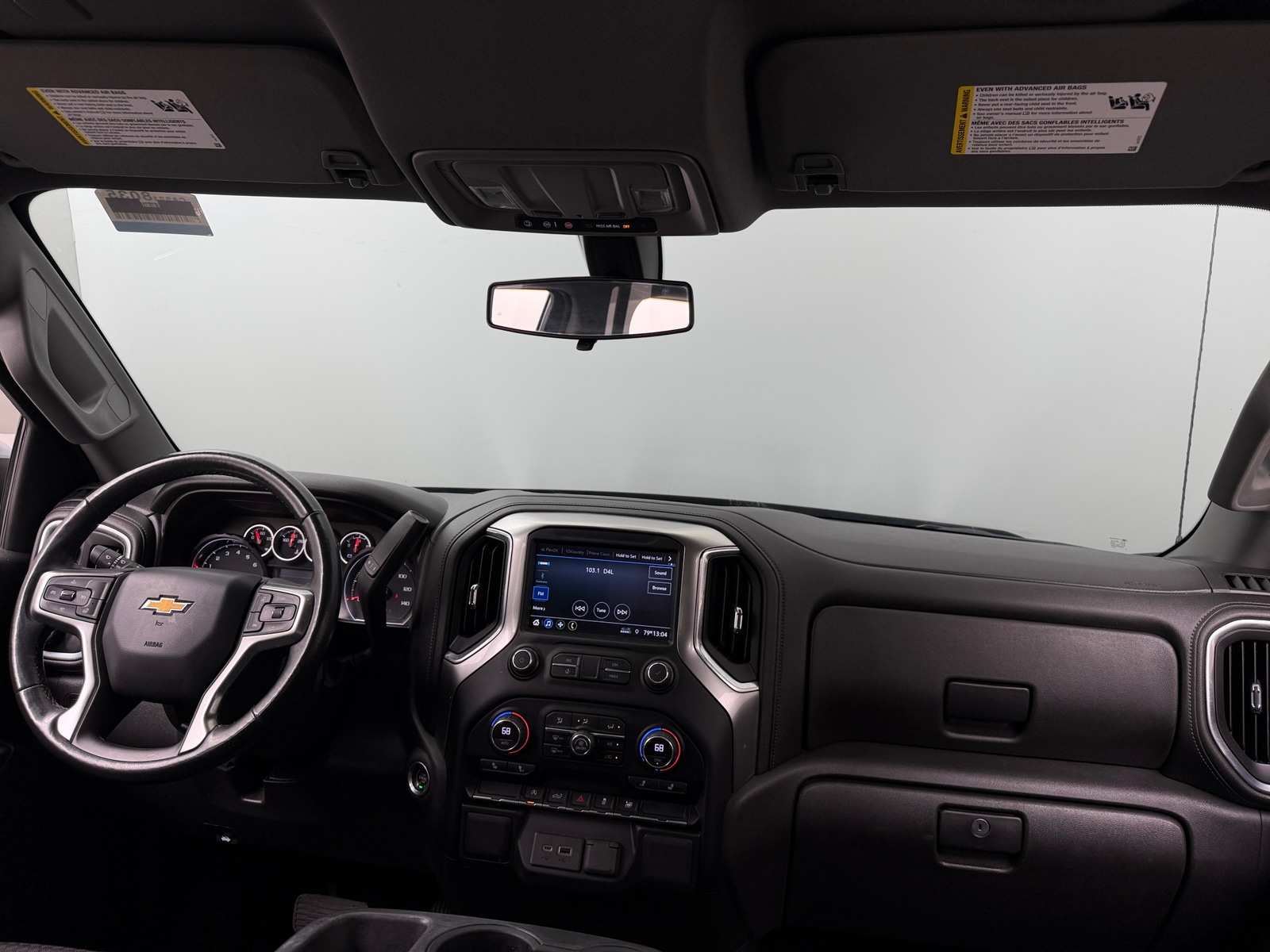 Thumbnail: 2021 Chevrolet Silverado 1500 - 3