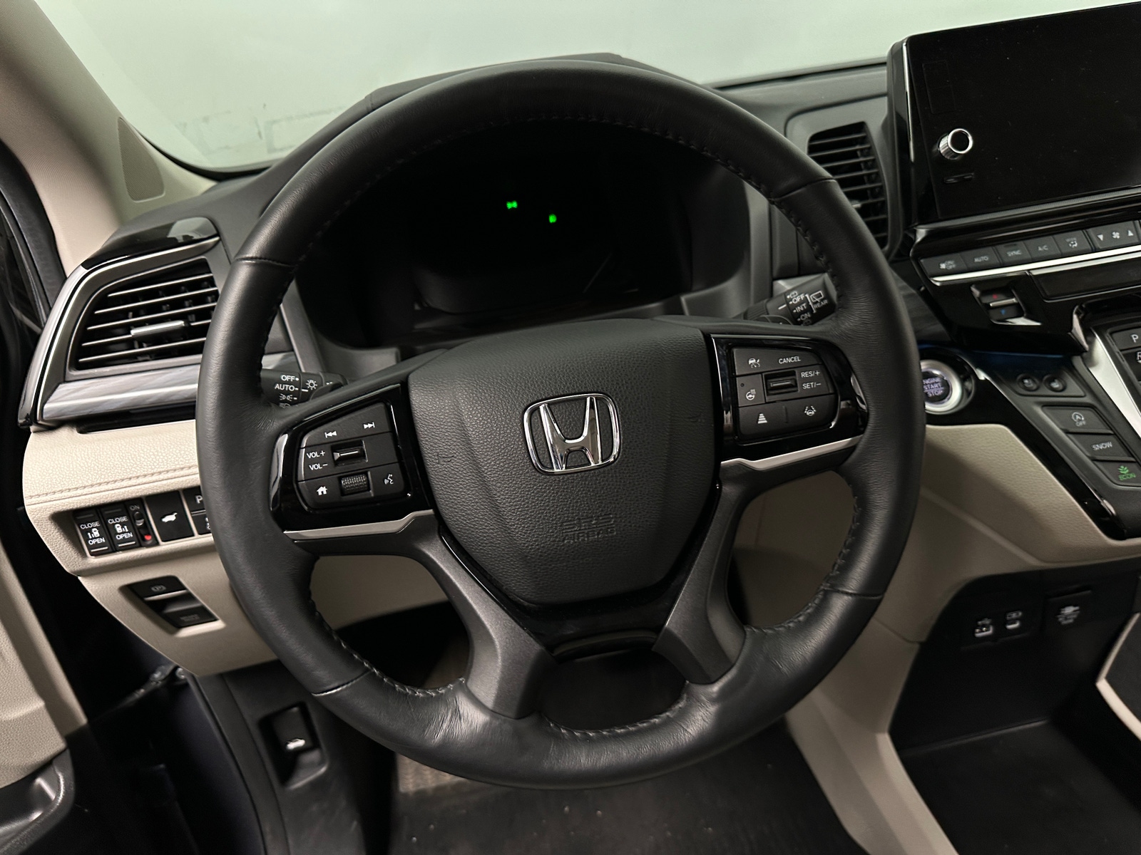 Thumbnail: 2025 Honda Odyssey - 4