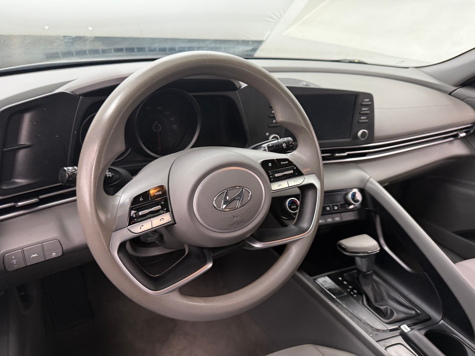 Thumbnail: 2021 Hyundai Elantra - 5