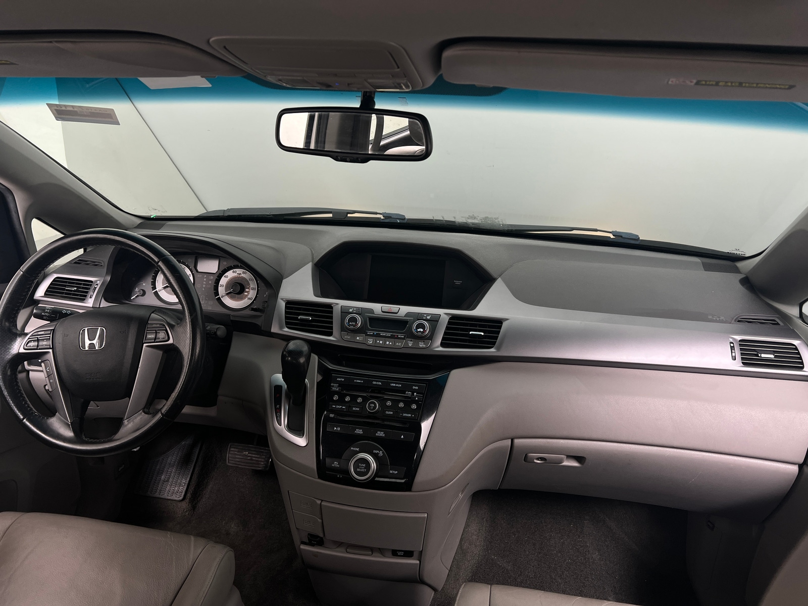 Thumbnail: 2011 Honda Odyssey - 2