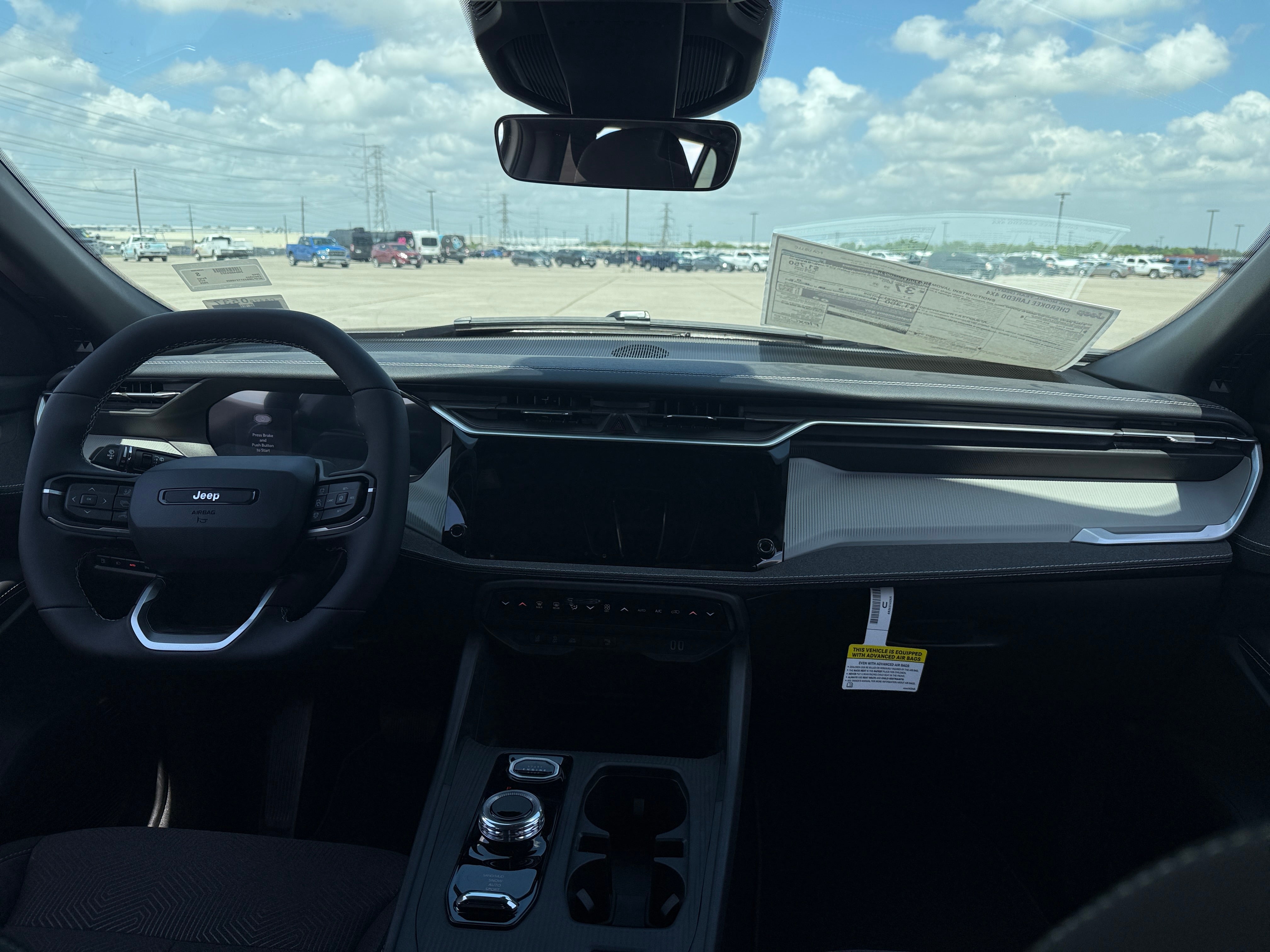 2026 Jeep Cherokee Laredo - Photo 7