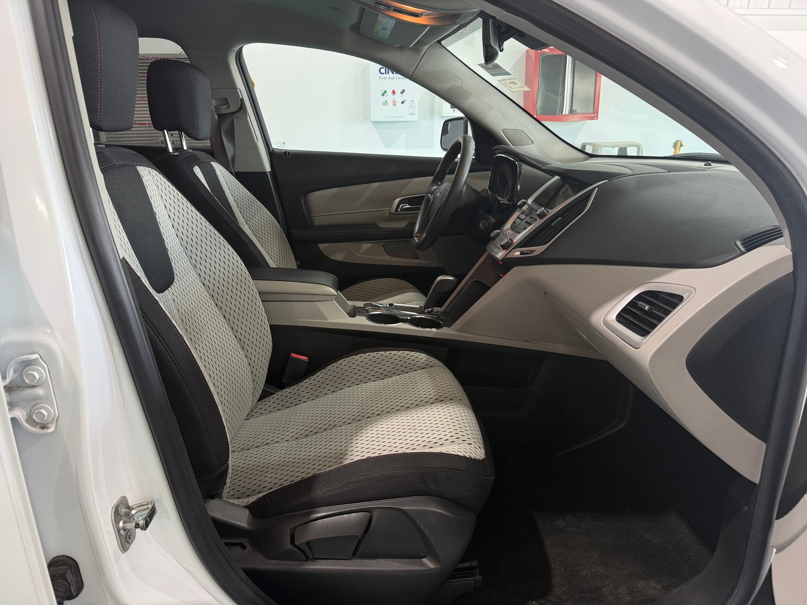 Thumbnail: 2014 GMC Terrain - 2