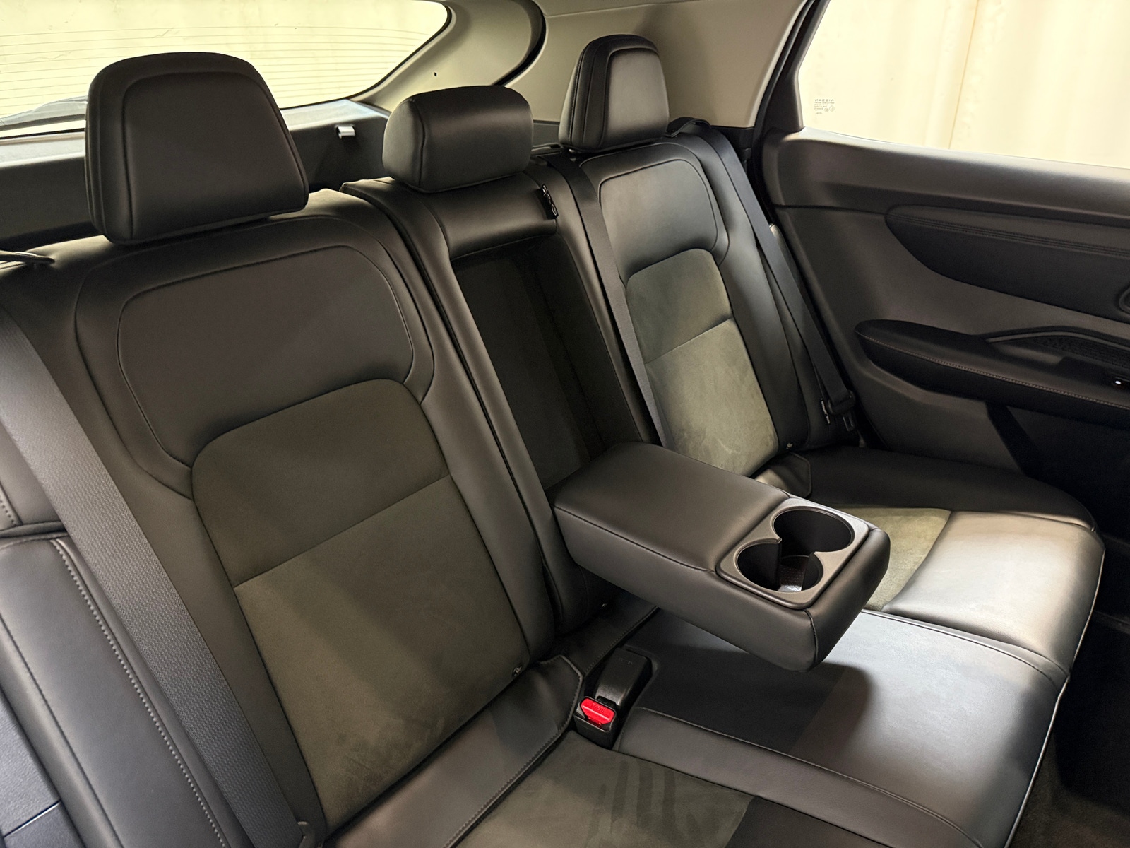 Thumbnail: 2024 Nissan Ariya - 6