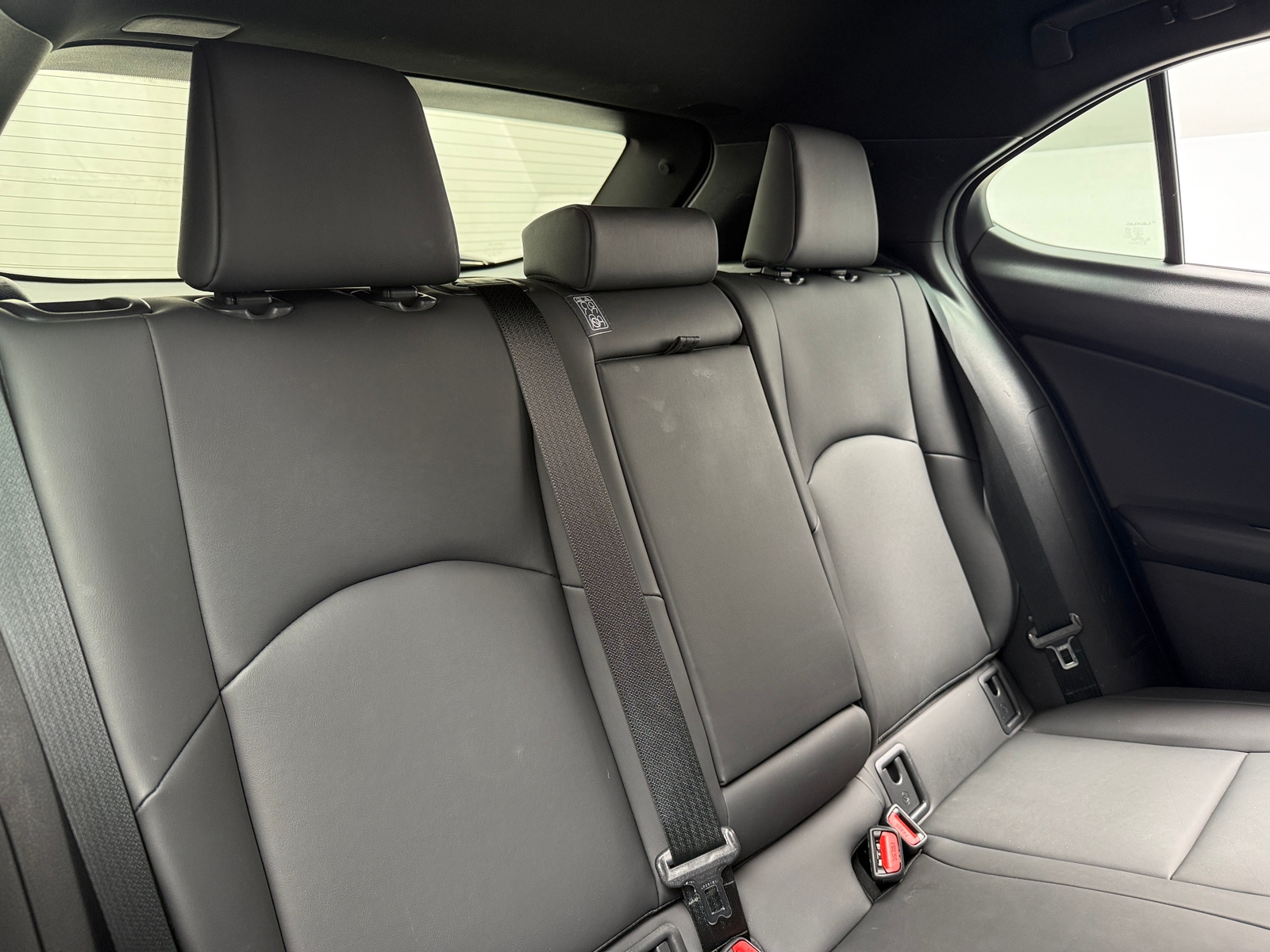 Thumbnail: 2024 Lexus UX - 5