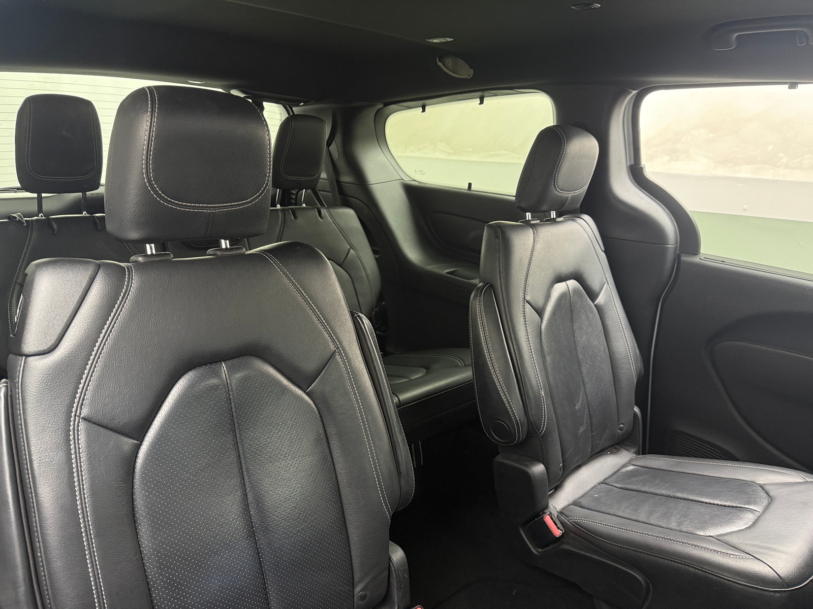 Thumbnail: 2020 Chrysler Pacifica - 5