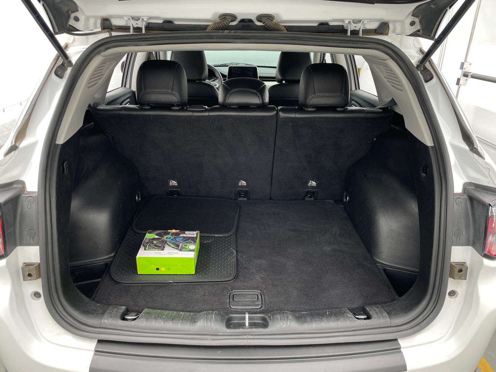 Thumbnail: 2022 Jeep Compass - 7