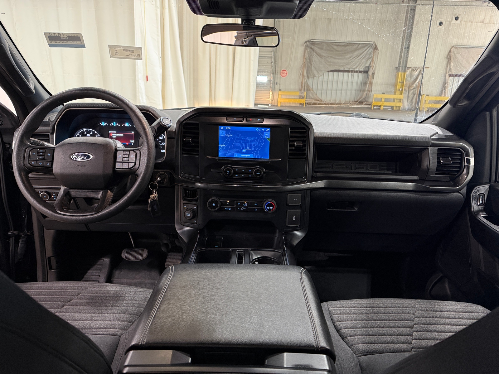 Thumbnail: 2022 Ford Econoline - 3