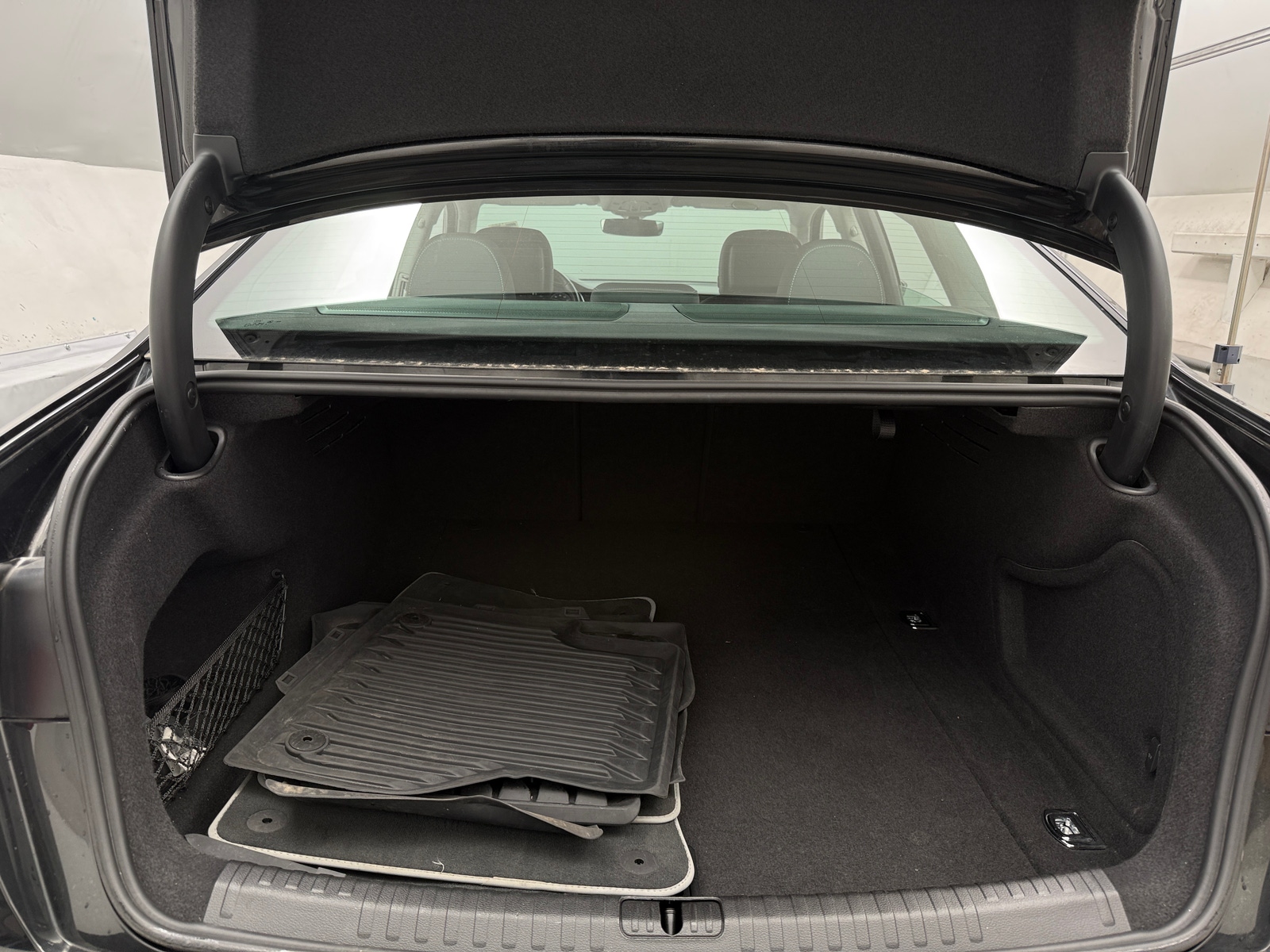 Thumbnail: 2019 Audi A6 - 6