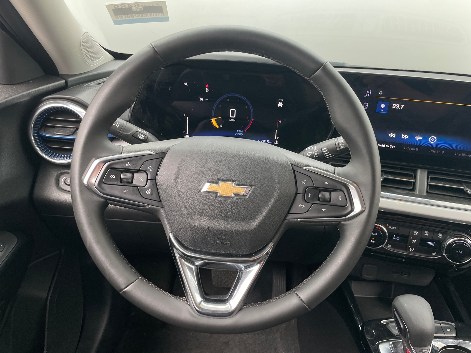 Thumbnail: 2025 Chevrolet Trax - 5