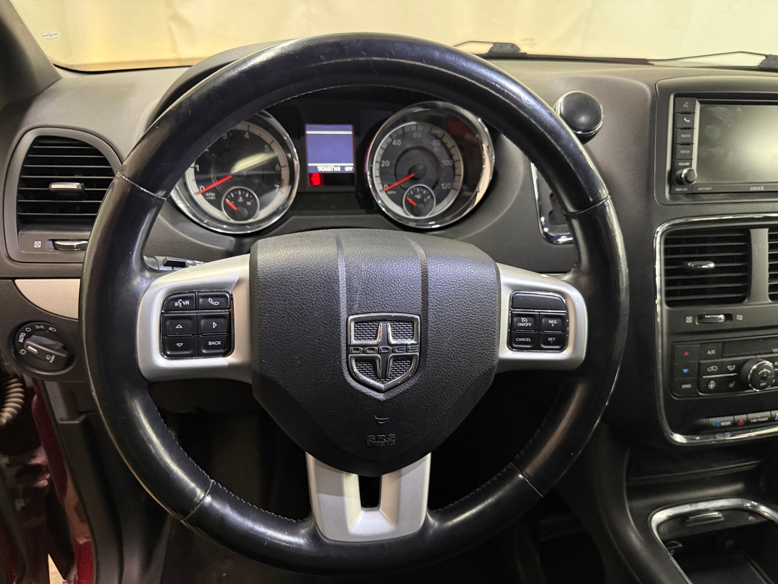 Thumbnail: 2019 Dodge Grand Caravan - 4