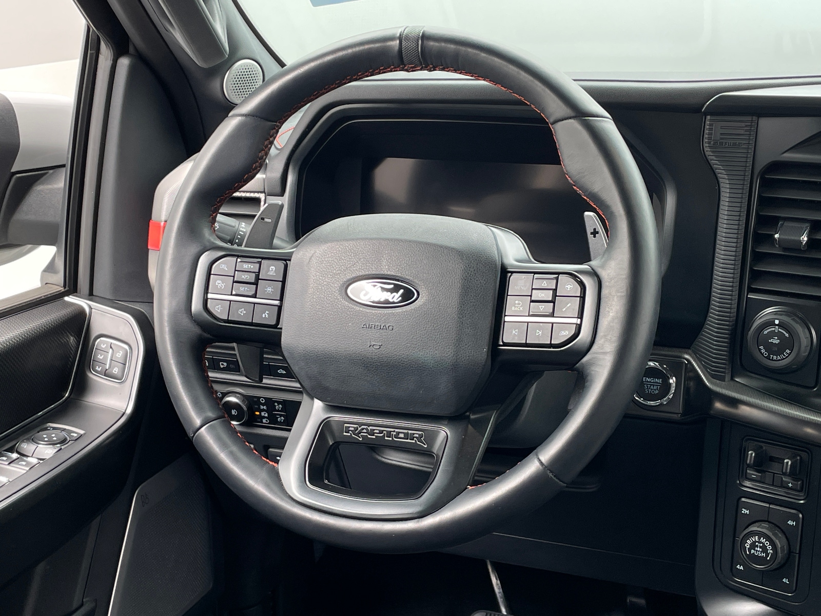 Thumbnail: 2024 Ford Econoline - 4