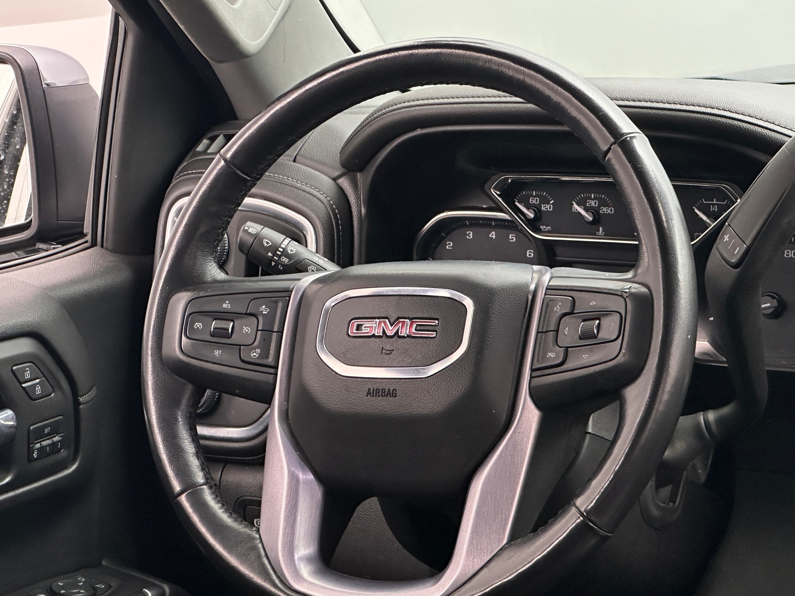 Thumbnail: 2020 GMC Sierra 1500 - 4