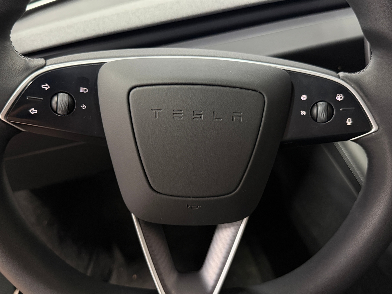 Thumbnail: 2025 Tesla Model 3 - 4