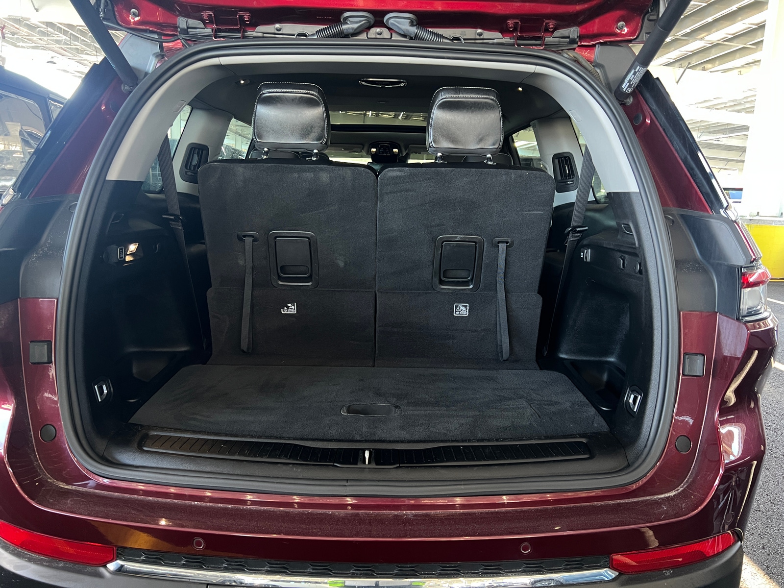 Thumbnail: 2023 Jeep Grand Cherokee L - 6