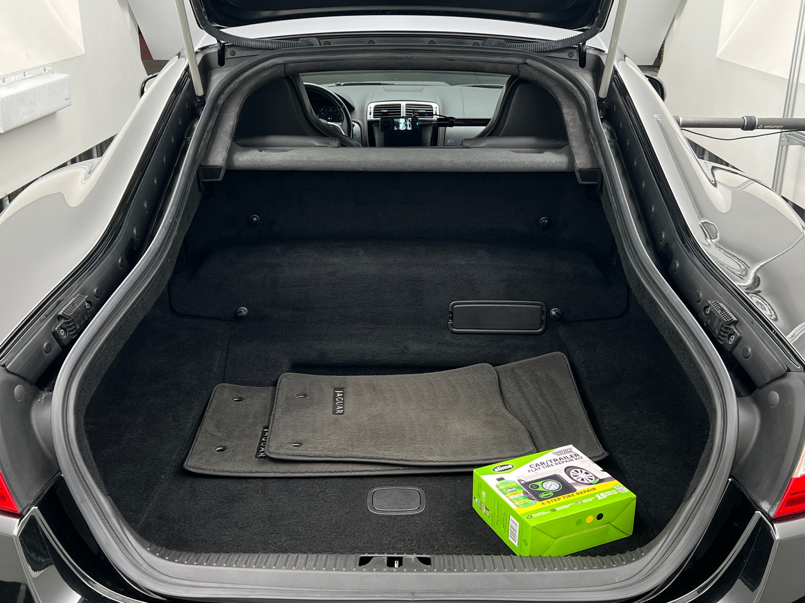 Thumbnail: 2014 Jaguar XK - 4