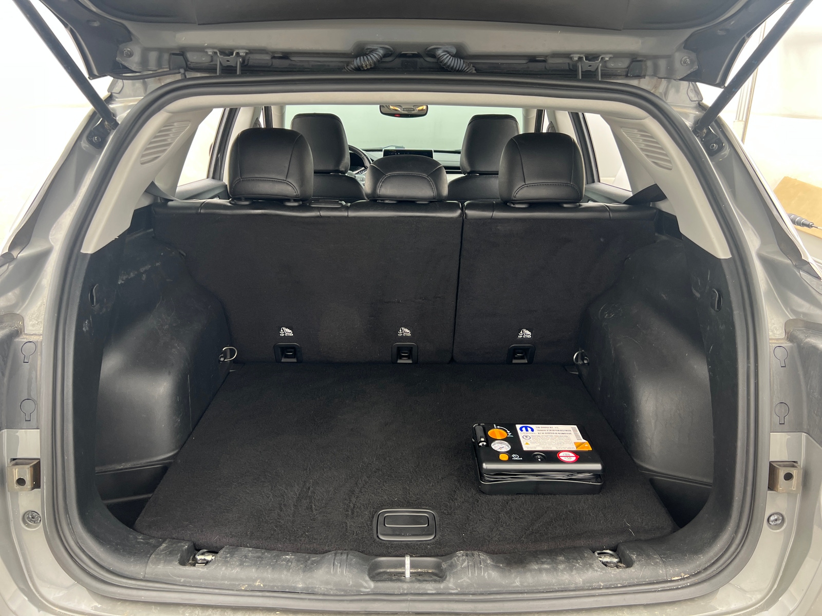 Thumbnail: 2022 Jeep Compass - 6