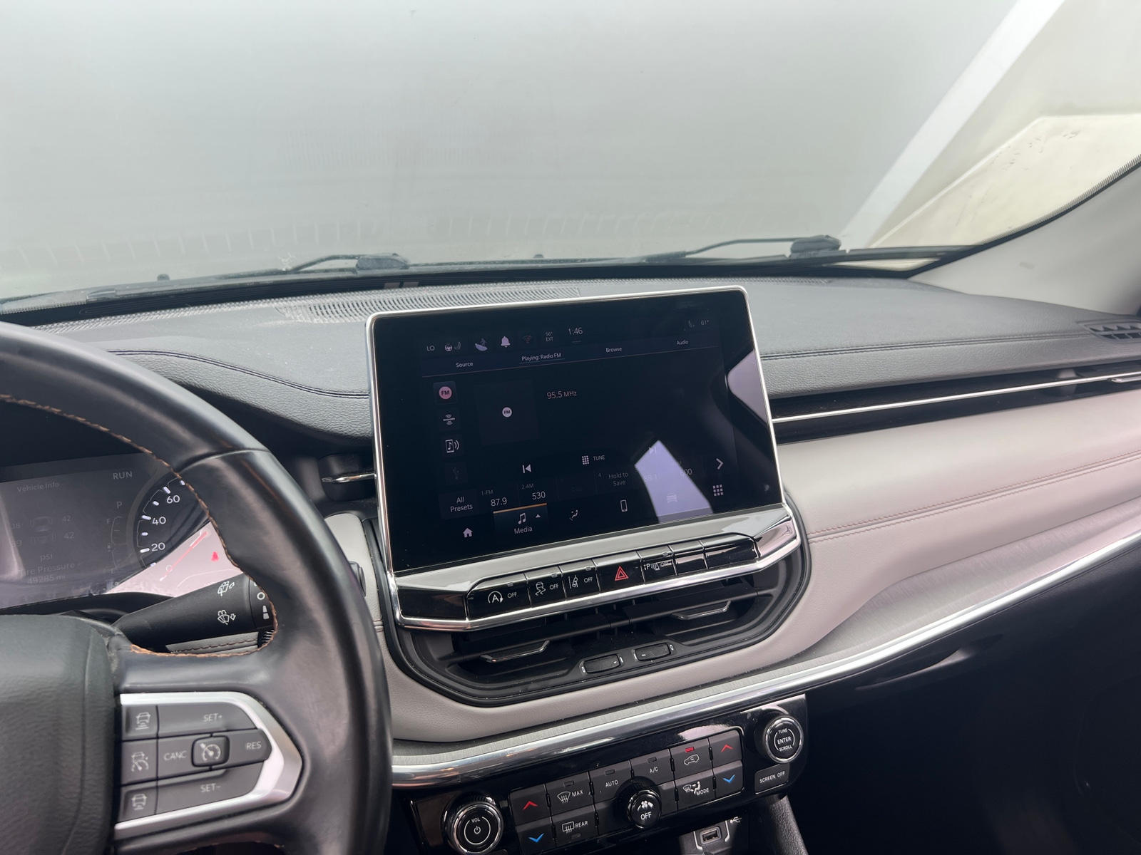 Thumbnail: 2022 Jeep Compass - 3