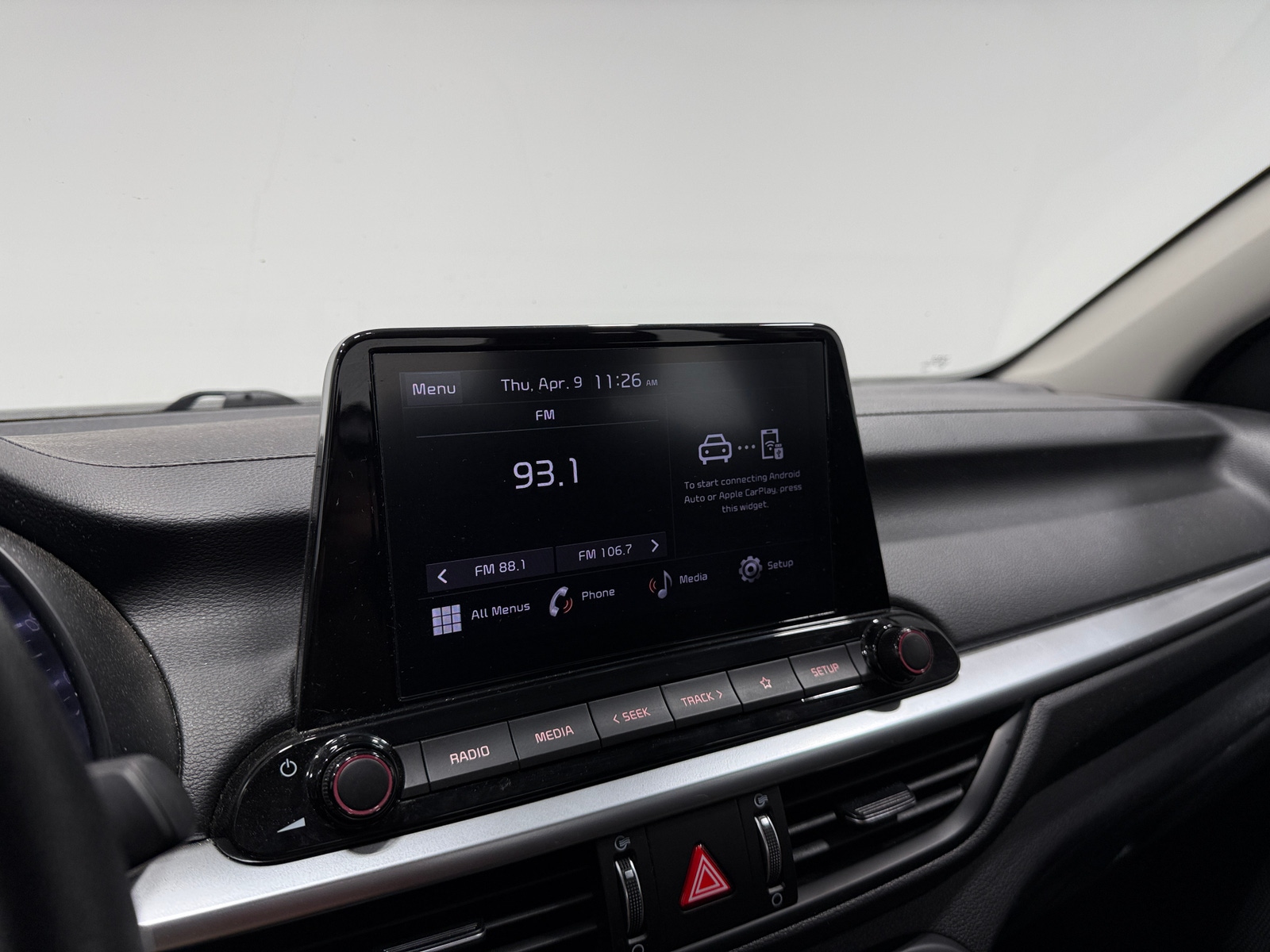 Thumbnail: 2024 Kia Forte - 4