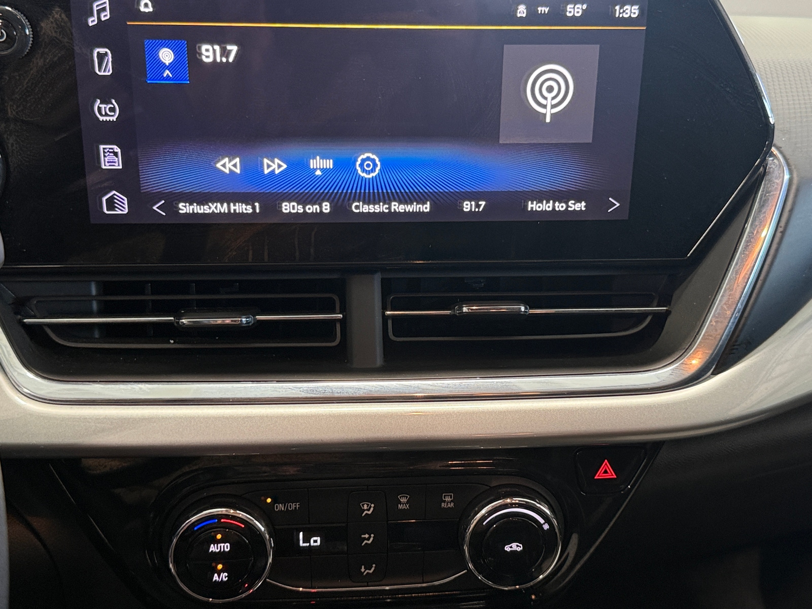 Thumbnail: 2025 Chevrolet Trax - 4