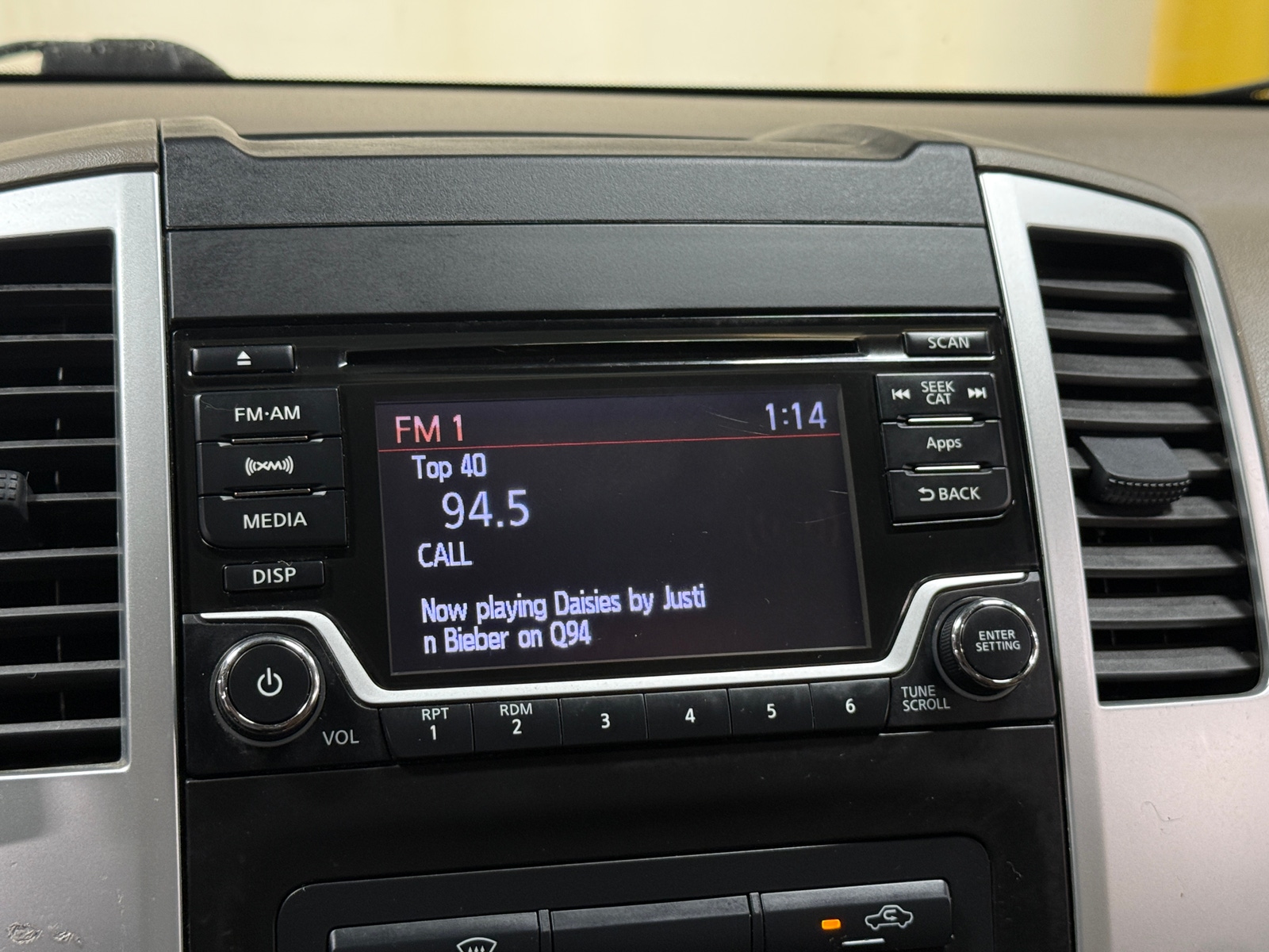 Thumbnail: 2015 Nissan Frontier - 4