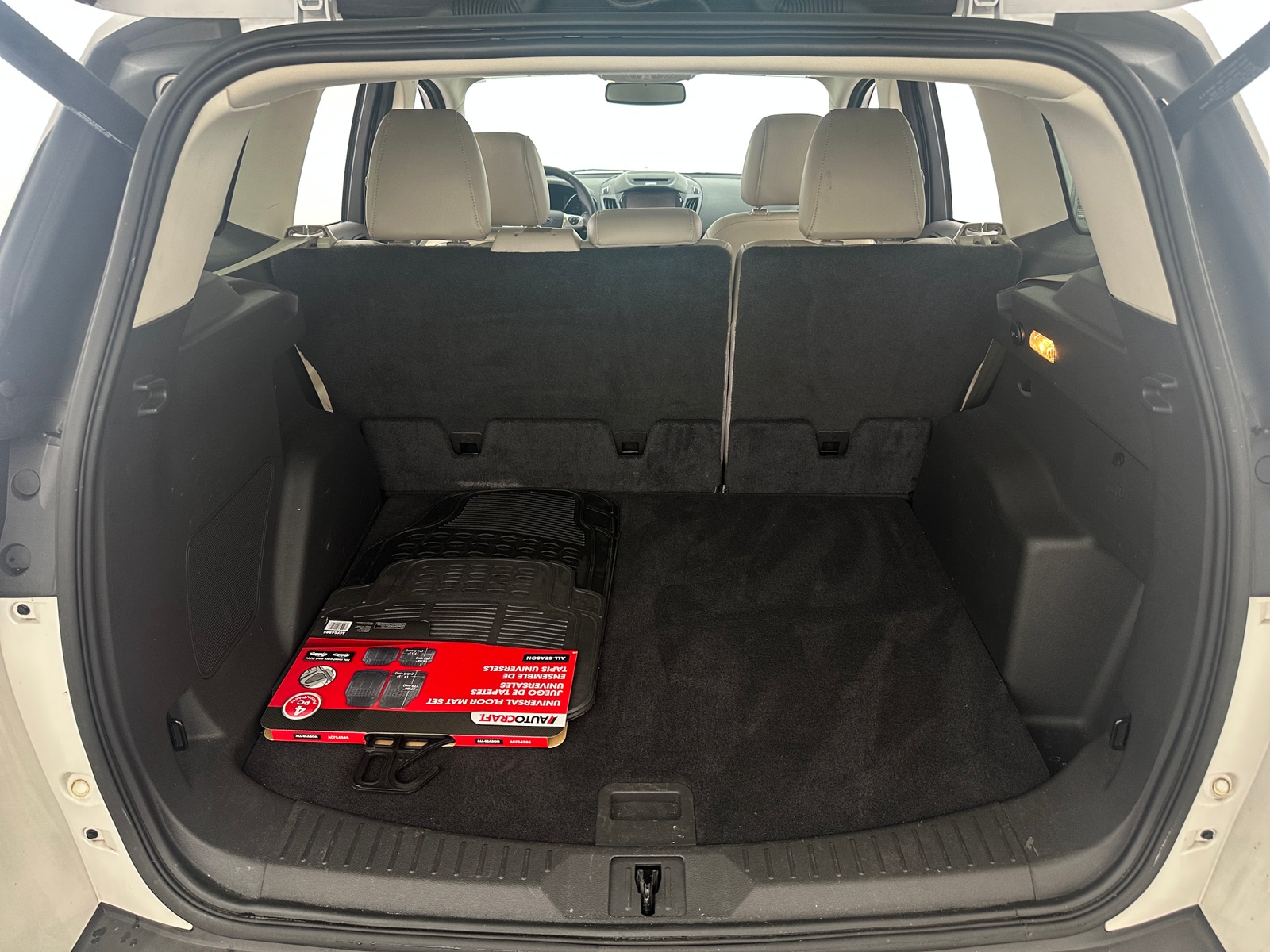 Thumbnail: 2015 Ford Escape - 6