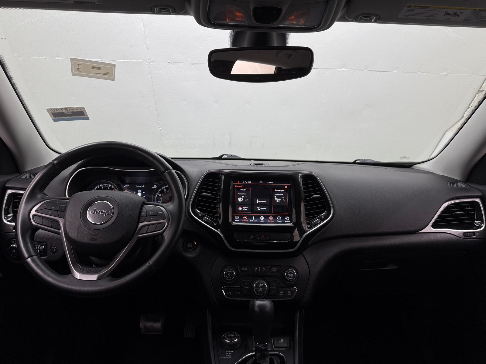 Thumbnail: 2019 Jeep Cherokee - 2