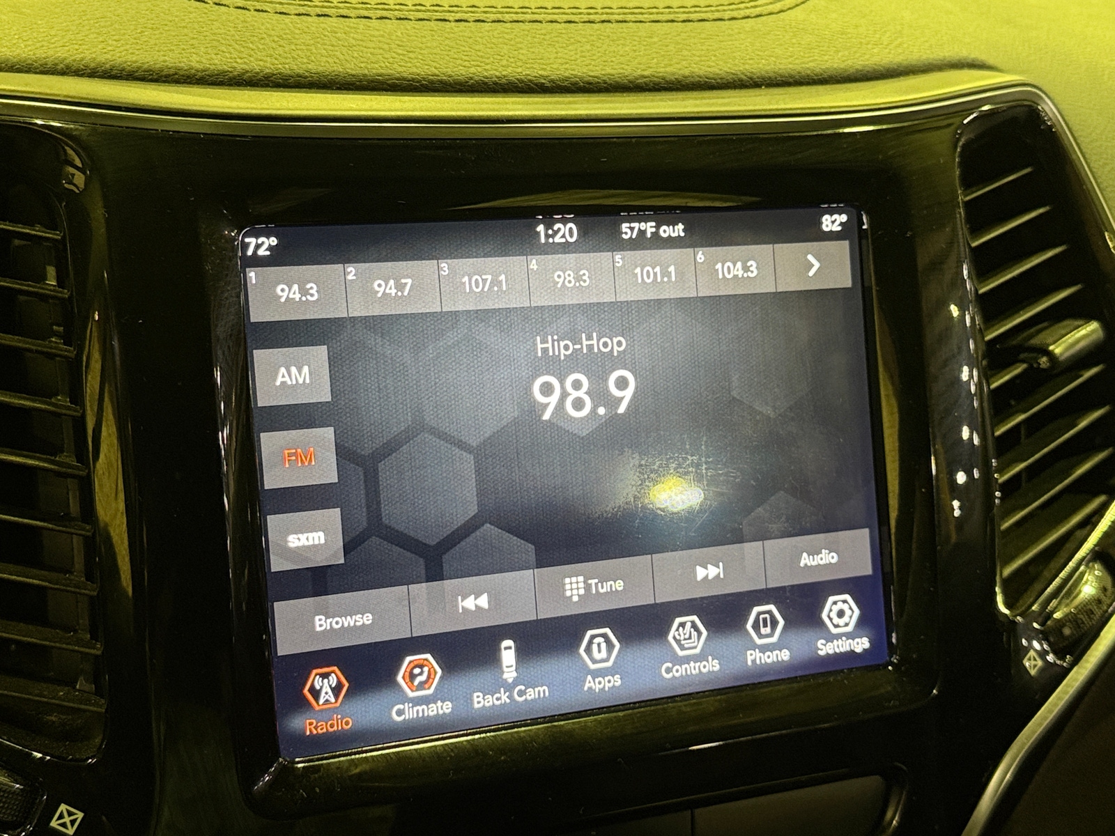 Thumbnail: 2019 Jeep Cherokee - 3