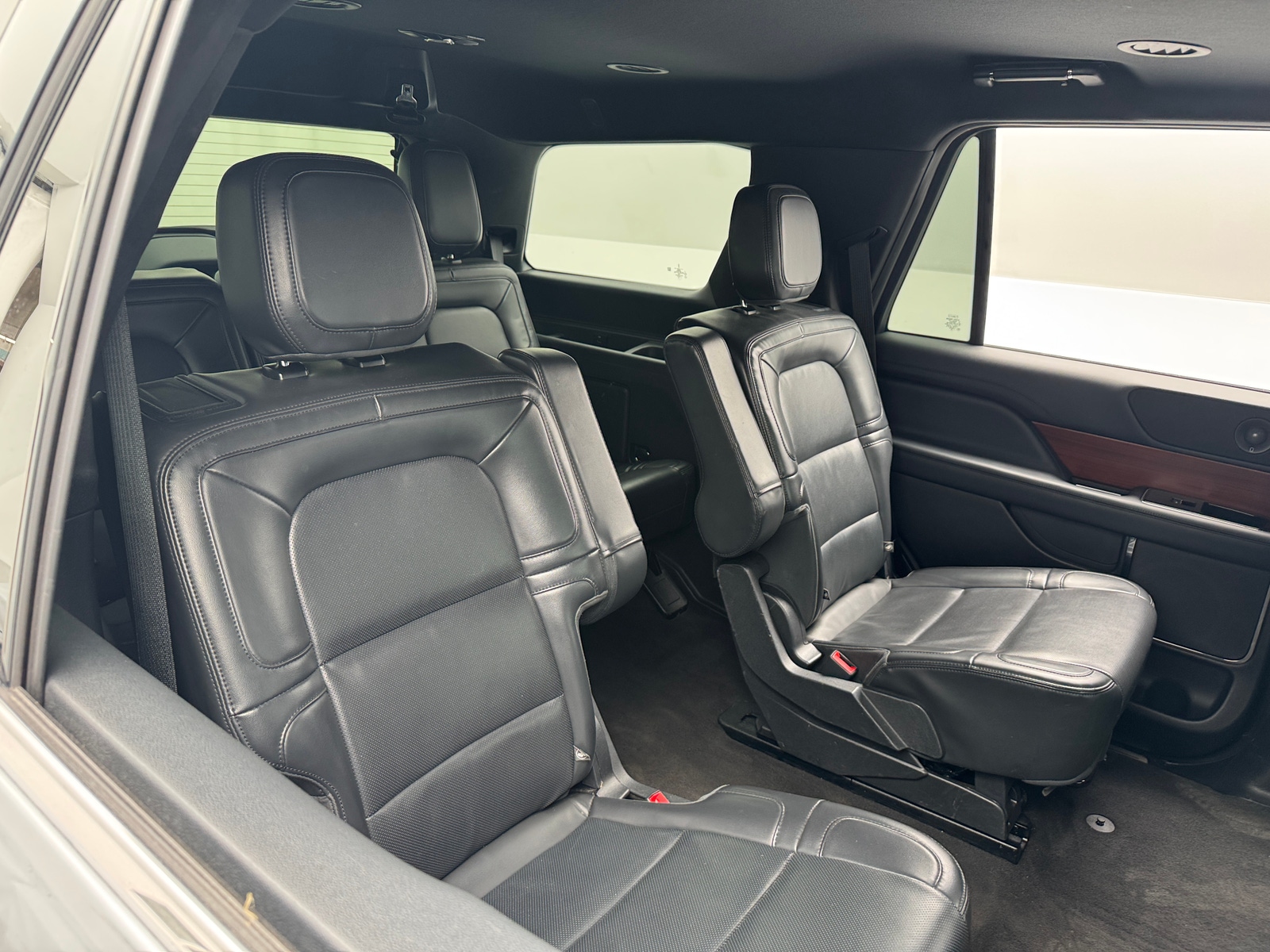 Thumbnail: 2022 Lincoln Navigator - 5