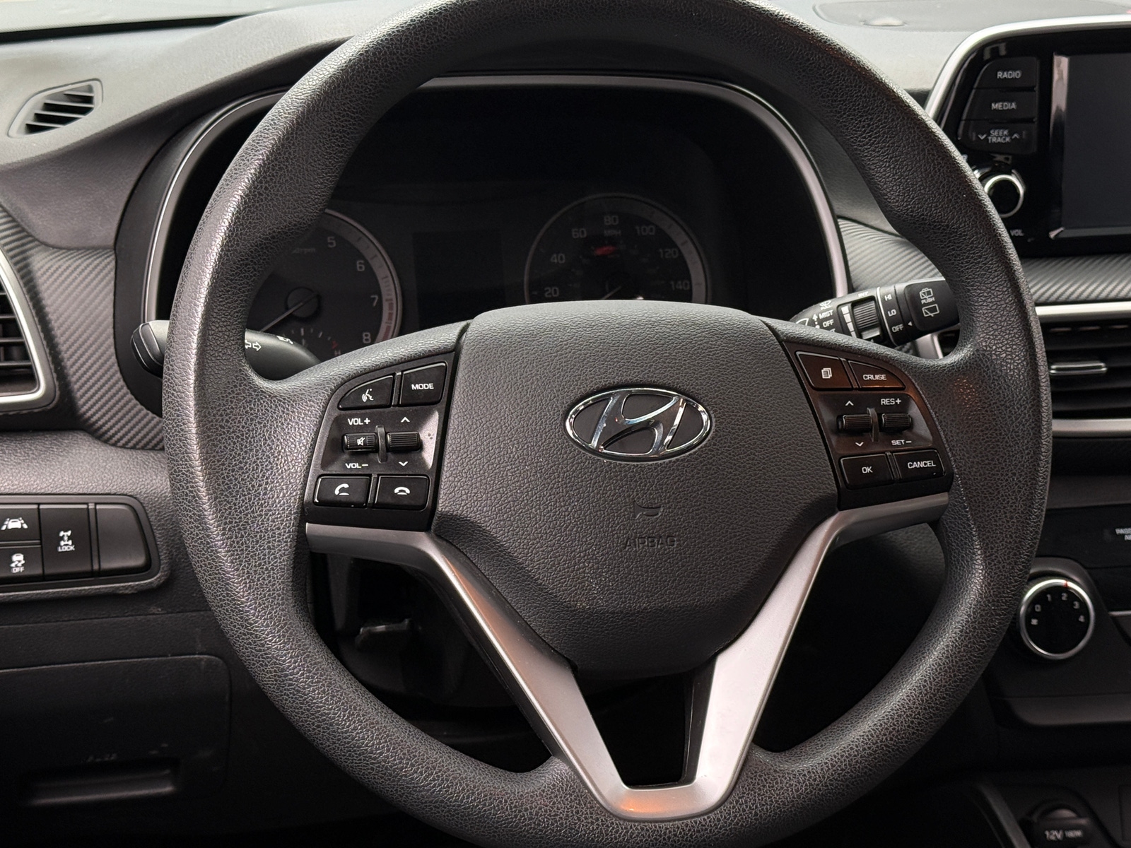 Thumbnail: 2019 Hyundai Tucson - 5