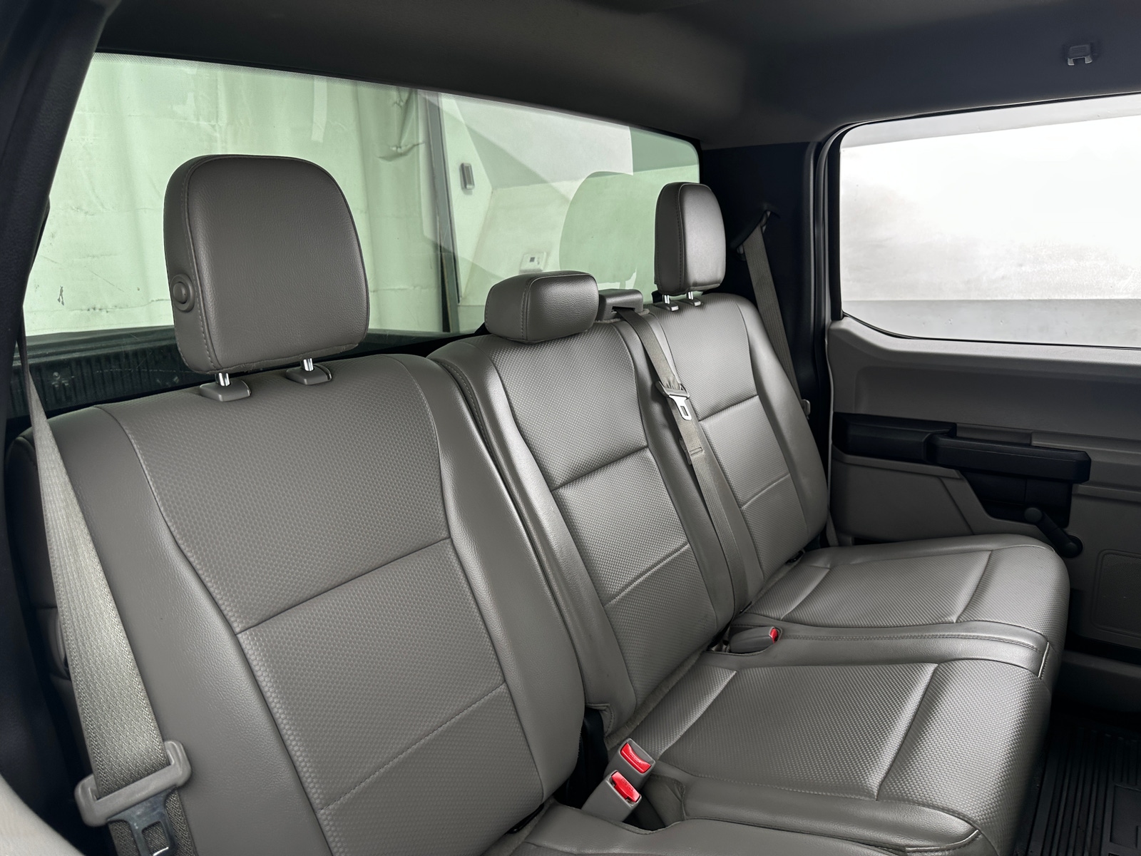 Thumbnail: 2017 Ford Econoline - 5