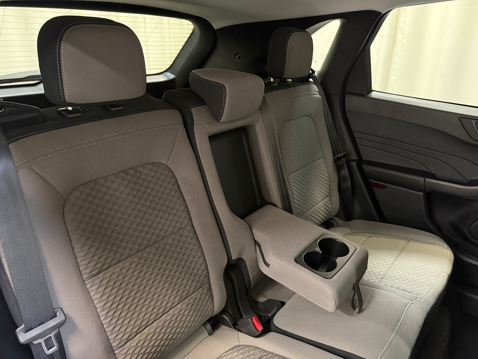 Thumbnail: 2022 Ford Escape - 6