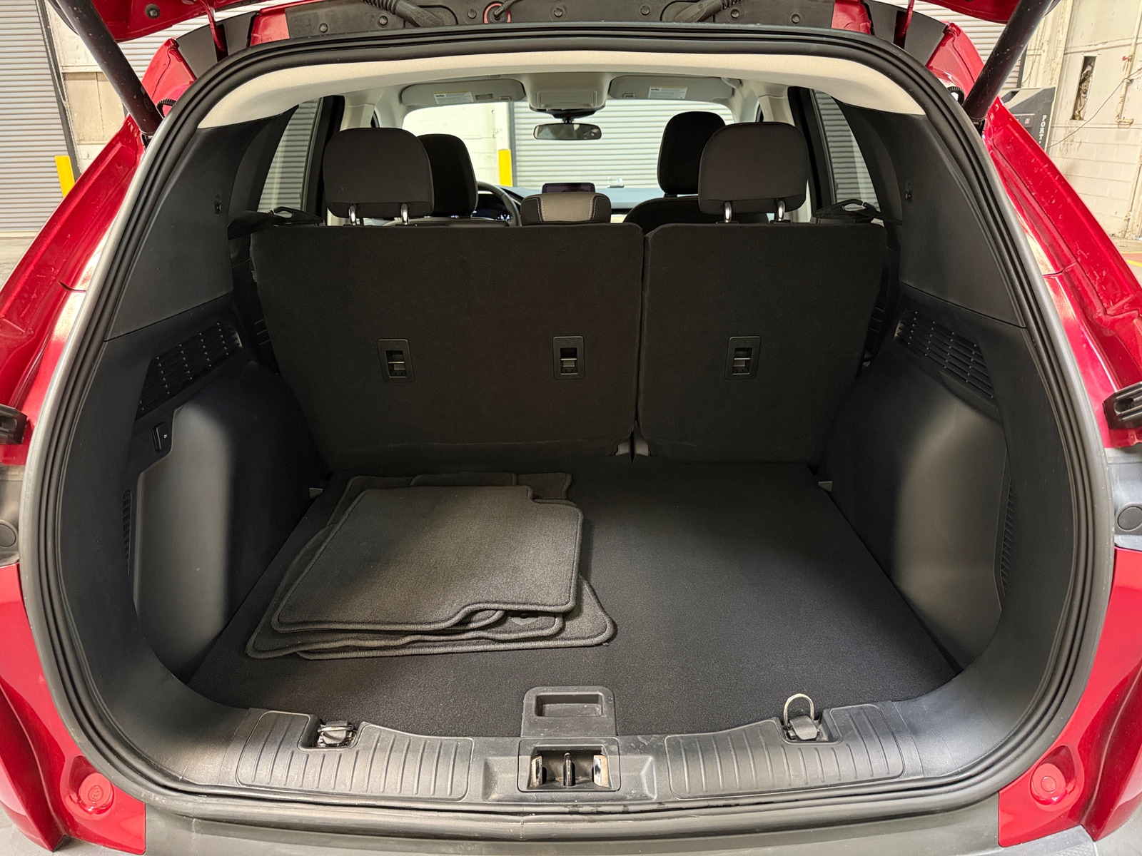 Thumbnail: 2022 Ford Escape - 7