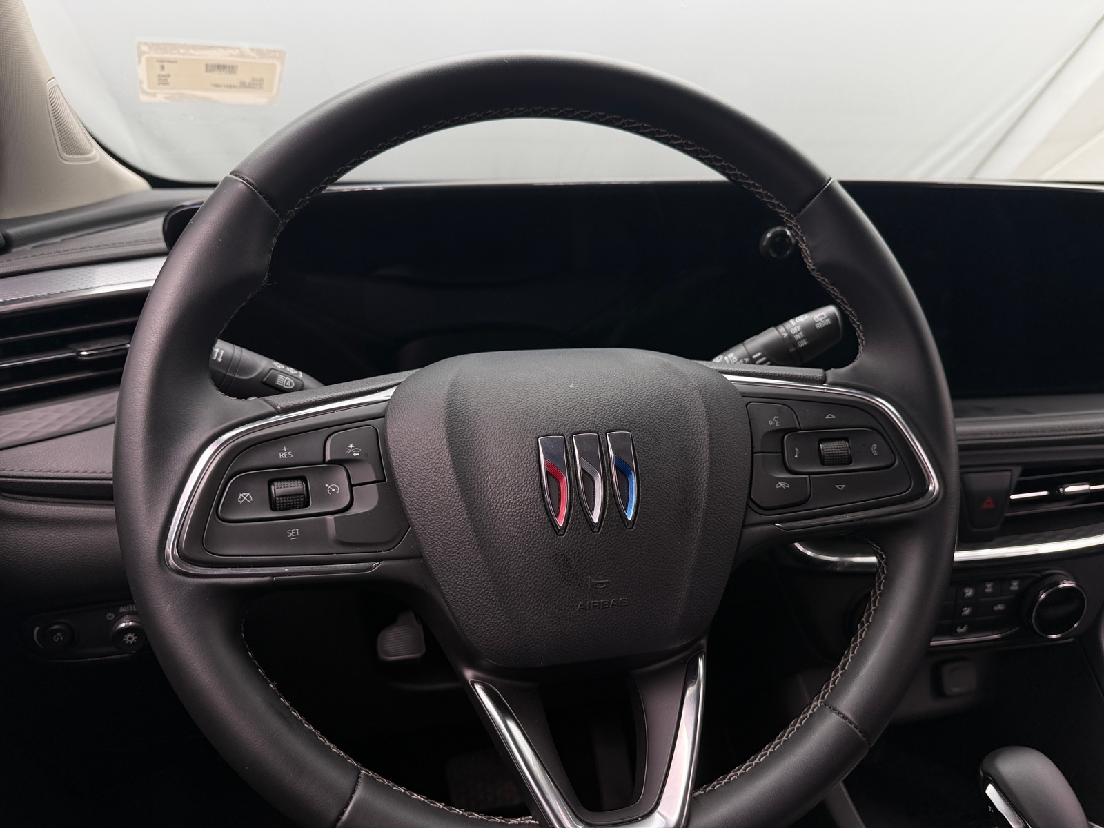 Thumbnail: 2025 Buick Encore GX - 4