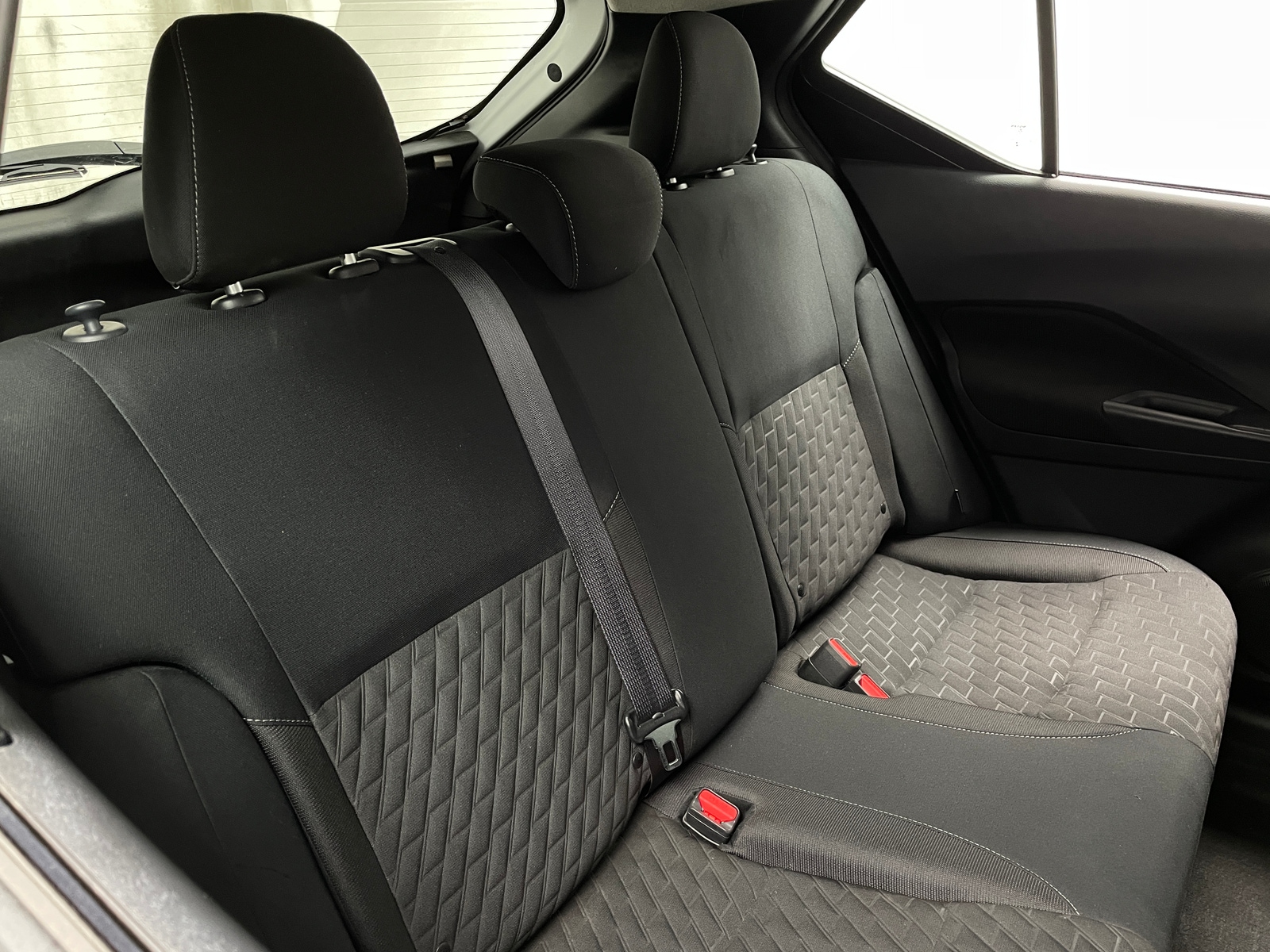 Thumbnail: 2022 Nissan Kicks - 6