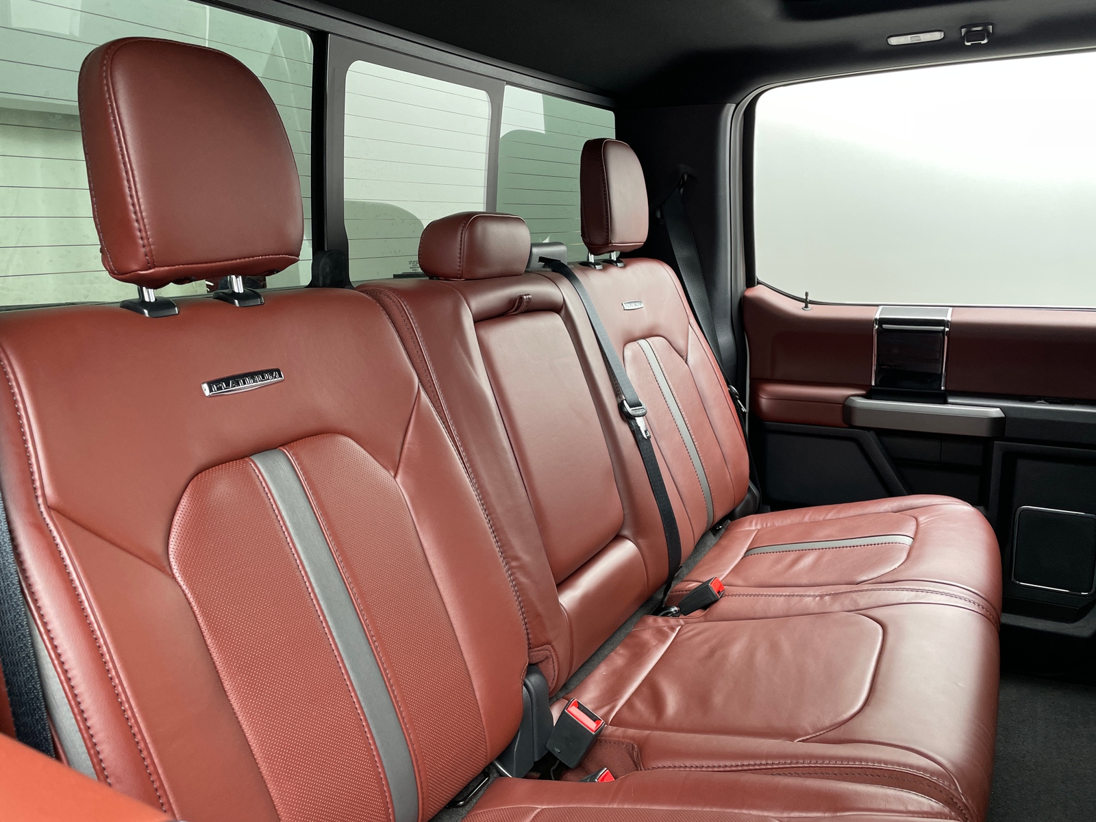 Thumbnail: 2022 Ford Econoline - 5