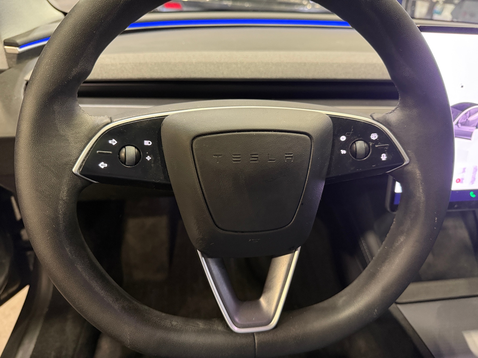 Thumbnail: 2025 Tesla Model 3 - 4