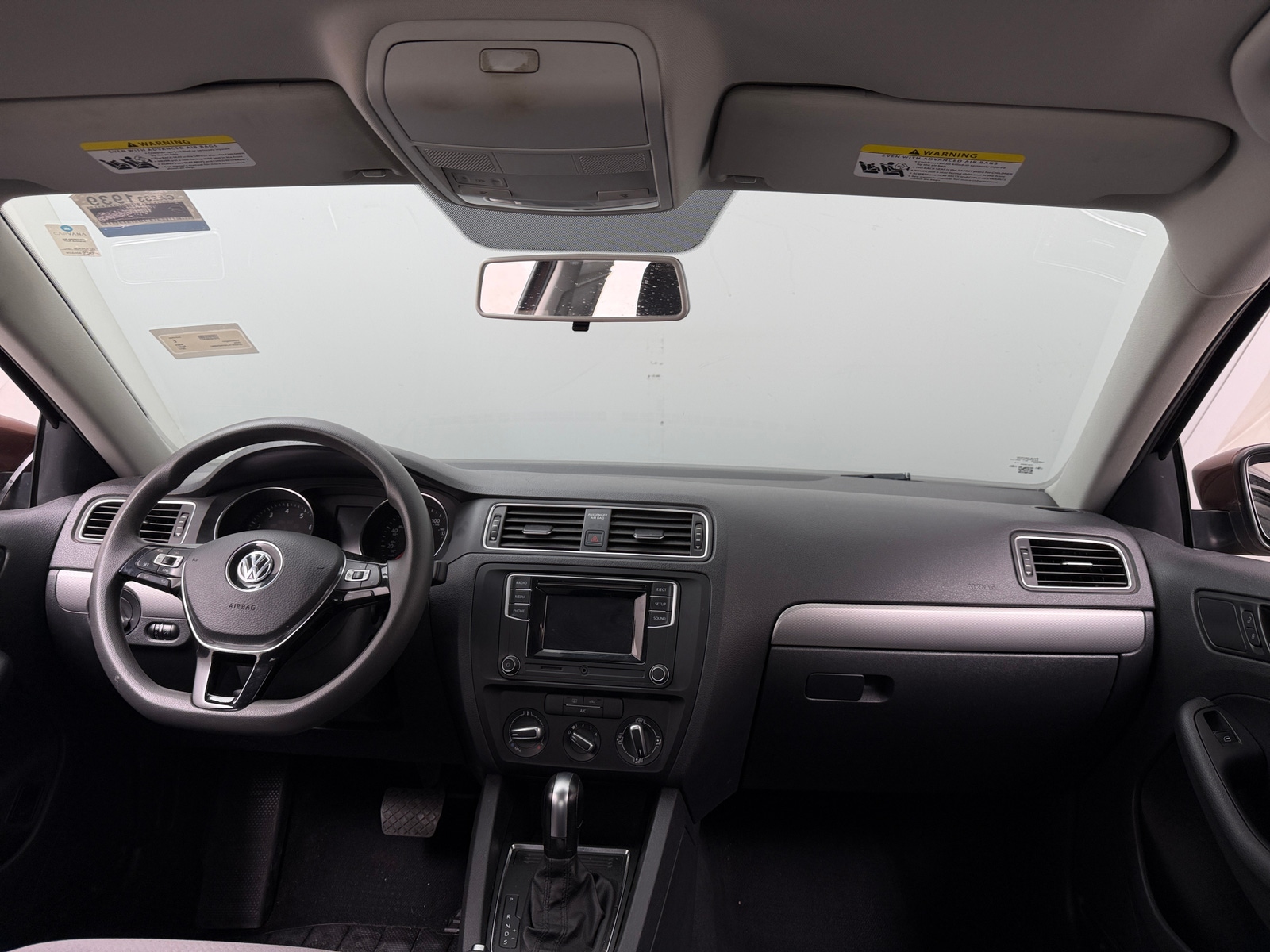 Thumbnail: 2017 Volkswagen Jetta - 3