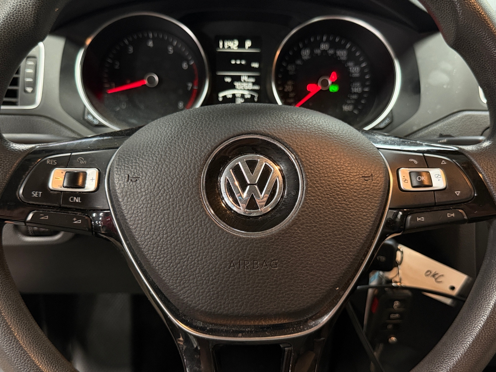 Thumbnail: 2017 Volkswagen Jetta - 5