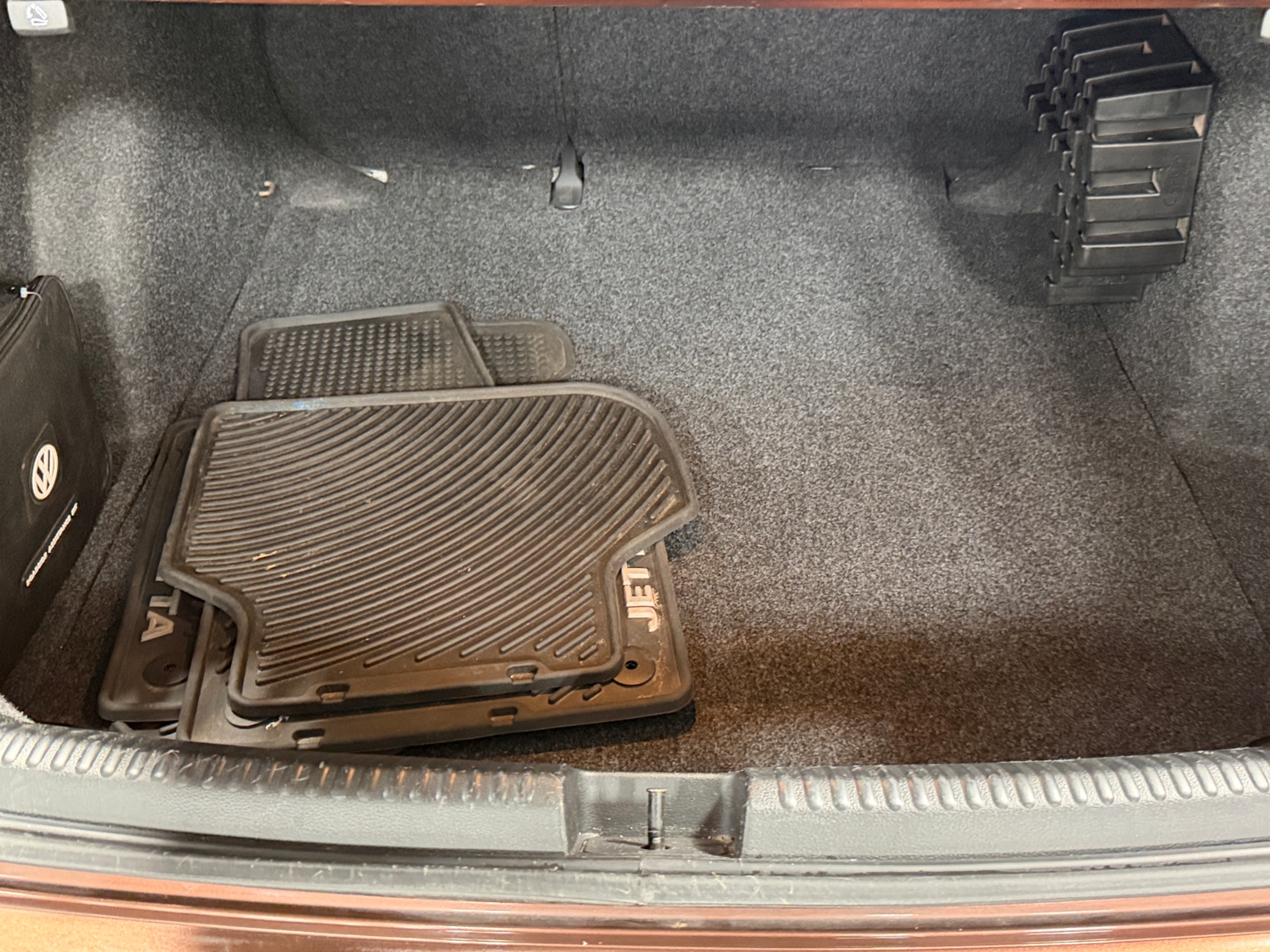 Thumbnail: 2017 Volkswagen Jetta - 7