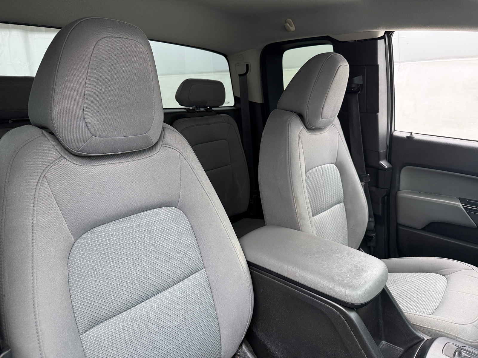 Thumbnail: 2015 Chevrolet Colorado - 2