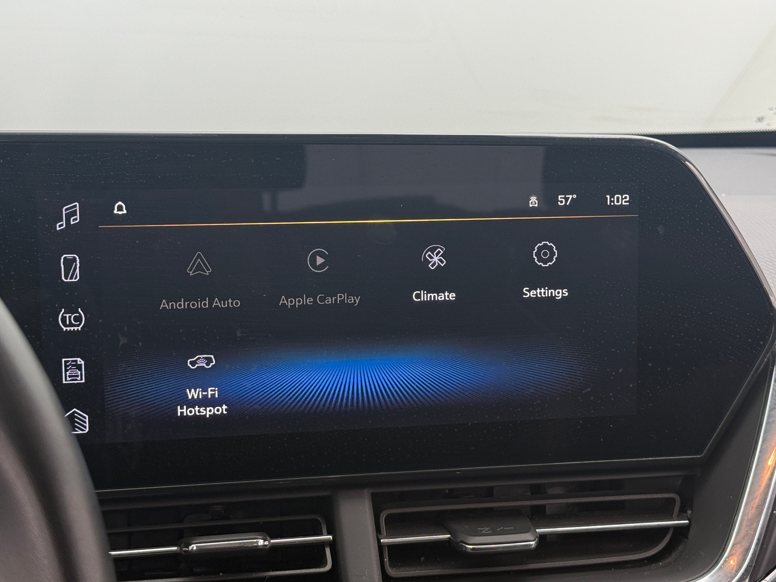 Thumbnail: 2024 Chevrolet Trax - 3