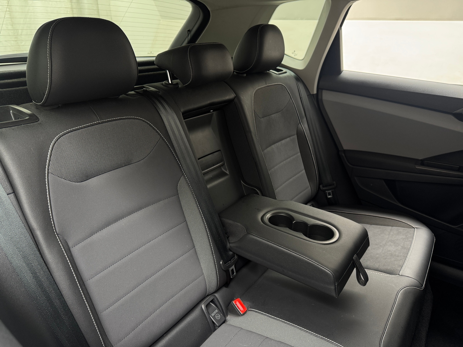 Thumbnail: 2023 Volkswagen Taos - 6