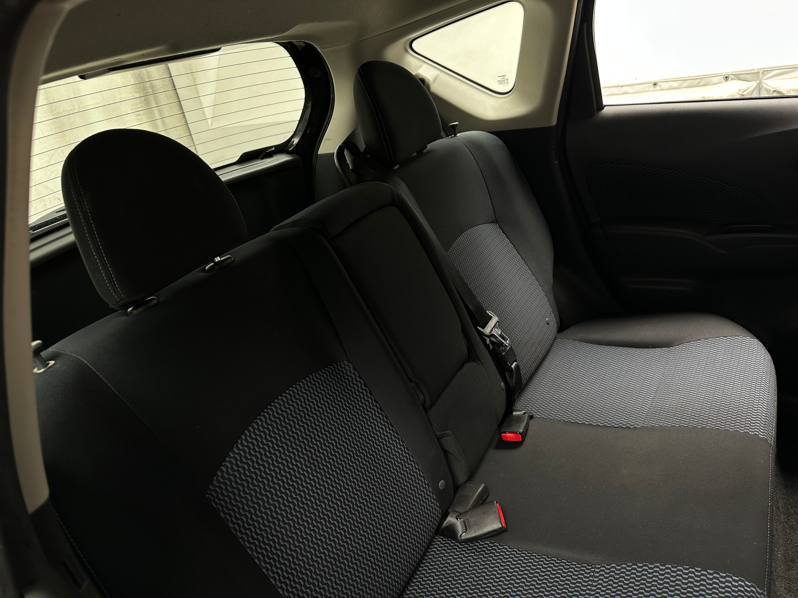 Thumbnail: 2016 Nissan Versa Note - 6