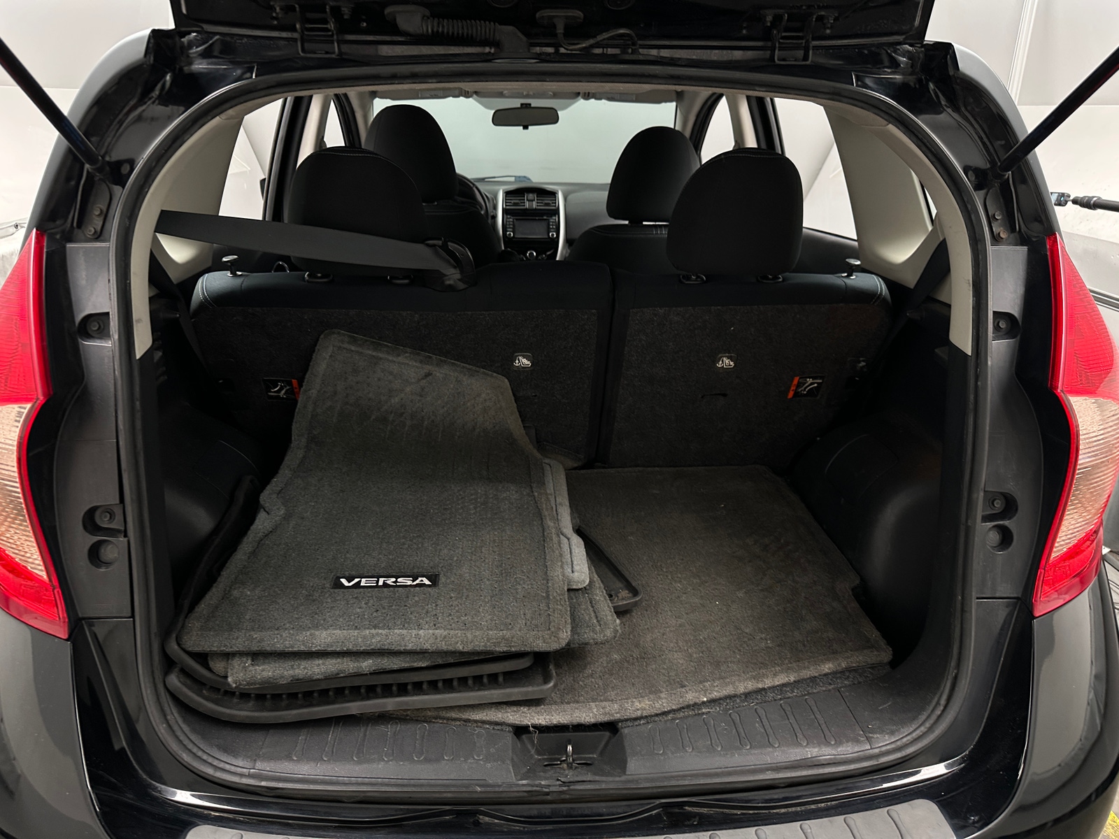 Thumbnail: 2016 Nissan Versa Note - 7