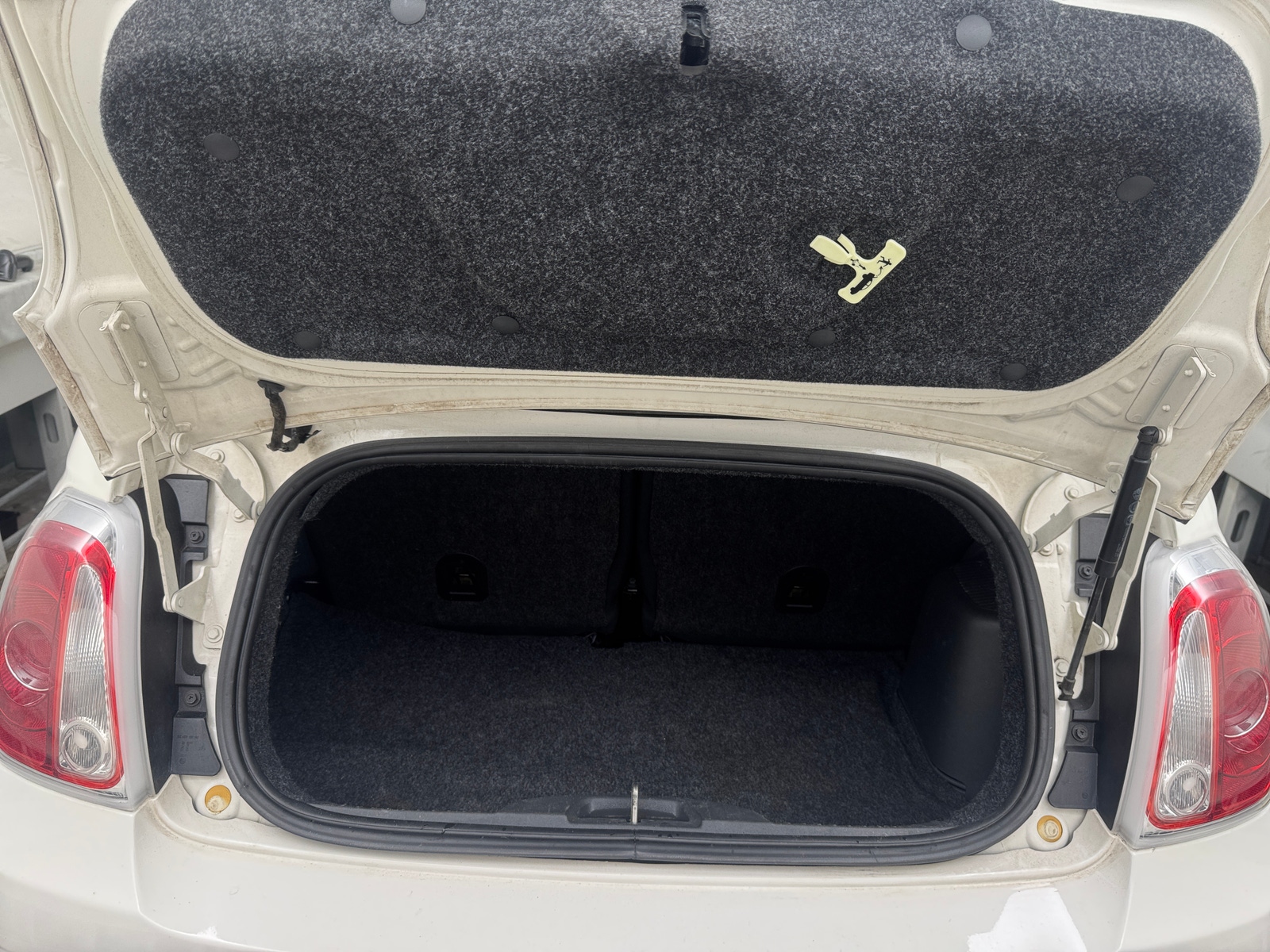 Thumbnail: 2018 Fiat 500 - 7