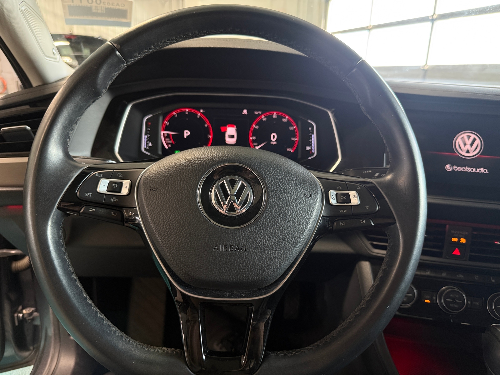 Thumbnail: 2019 Volkswagen Jetta - 4