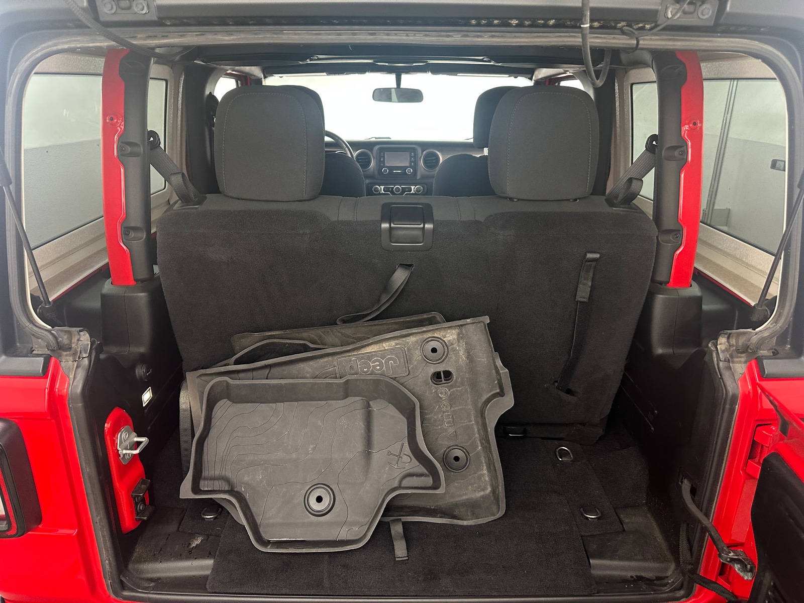 Thumbnail: 2018 Jeep Wrangler - 5