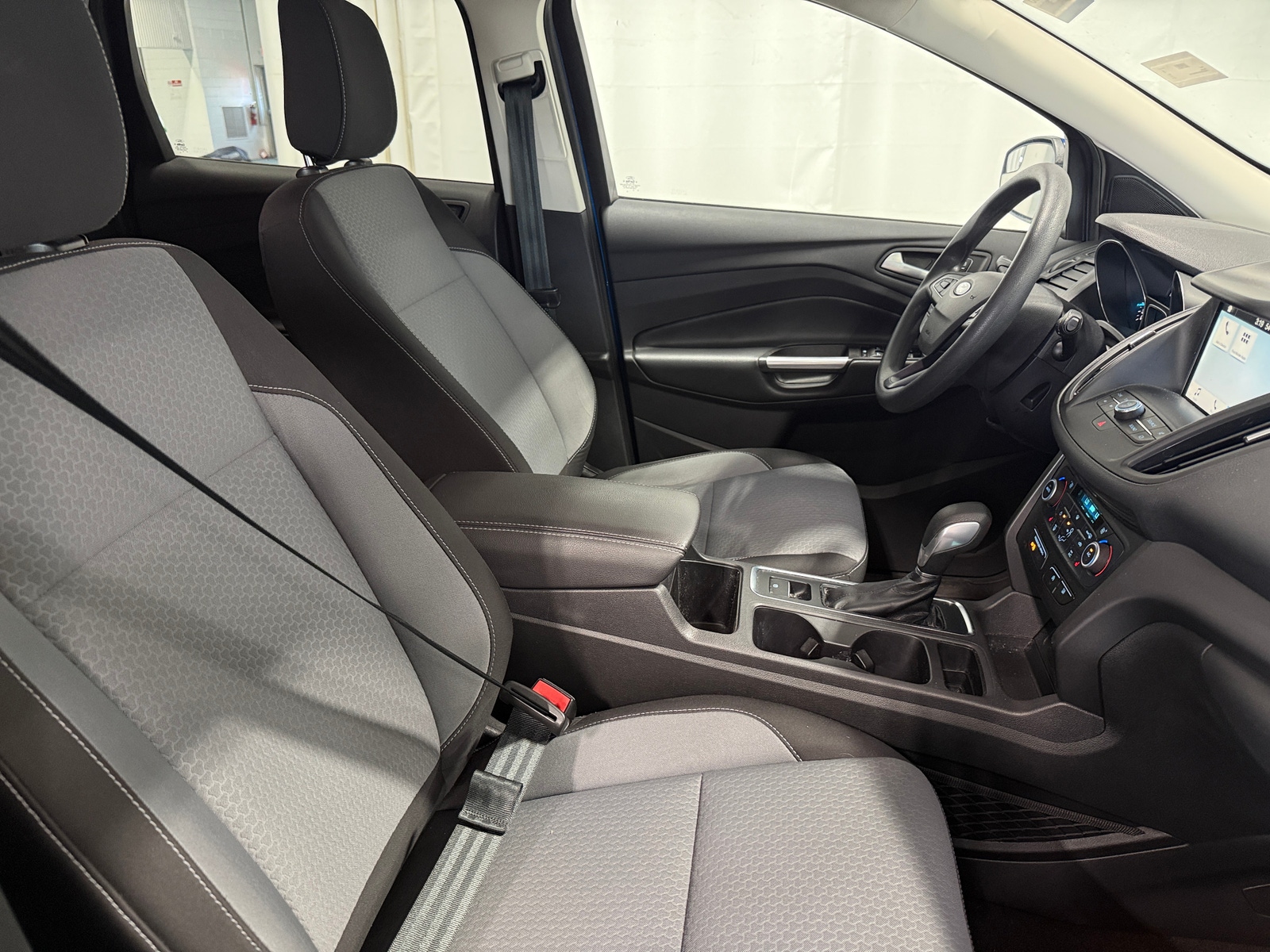 Thumbnail: 2019 Ford Escape - 2